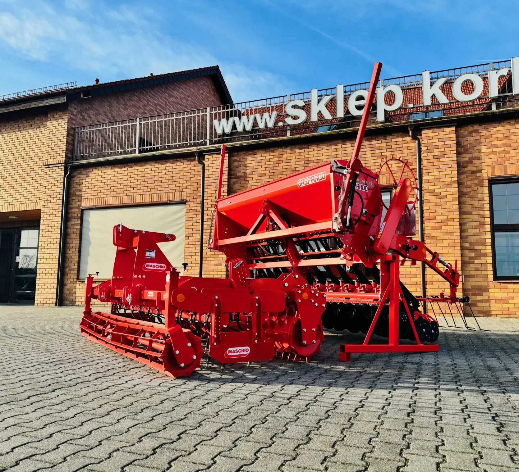 Agregat-uprawowo-siewny-zestaw-uprawowy-3-0-maschio-gaspardo-plac-firma-korbanek