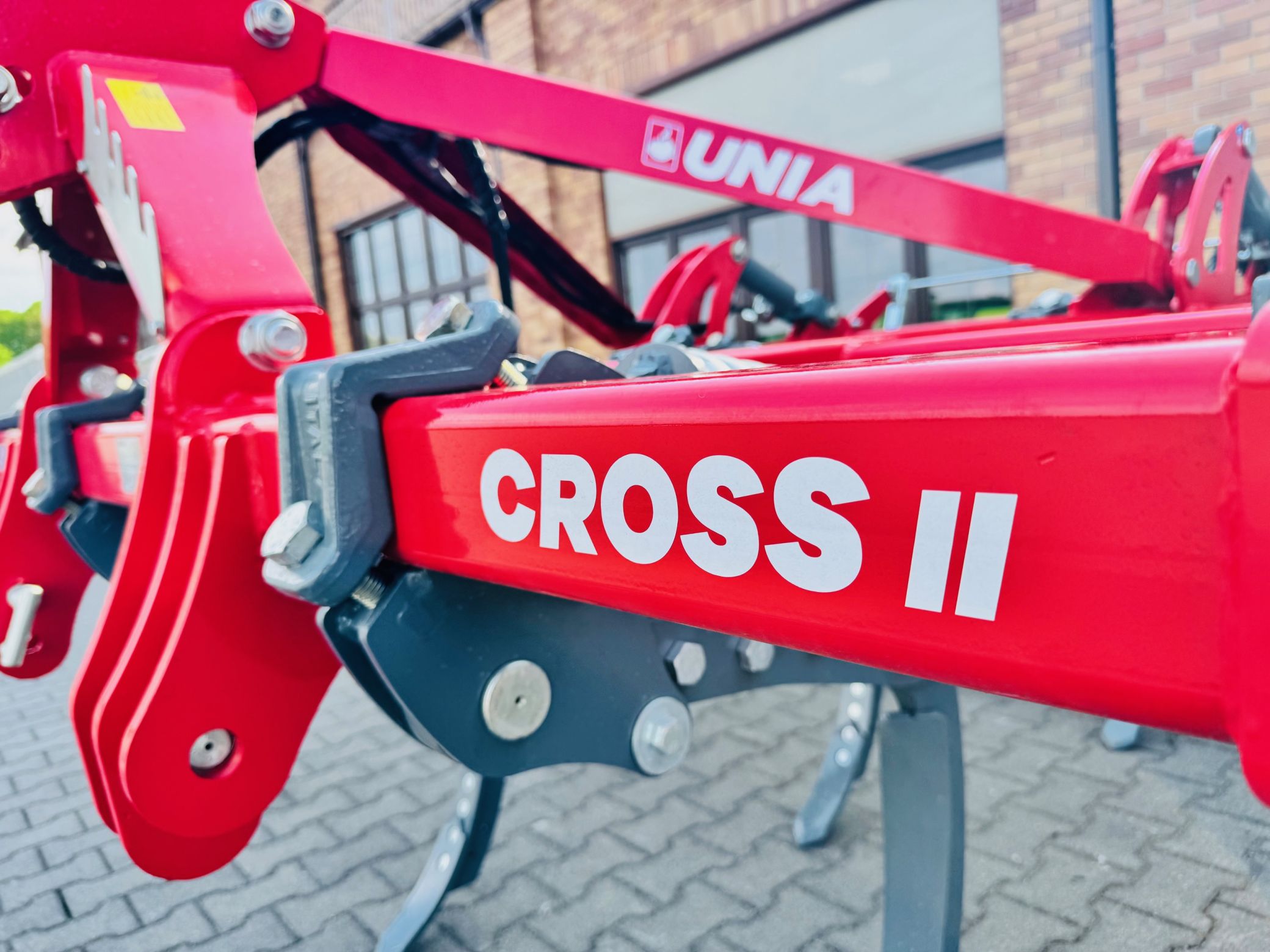 Agregat-zebowy-unia-group-cross-II-3-0-m-uprawa-uproszczona-bezorkowa-nowy-model-plac-firma-korbanek