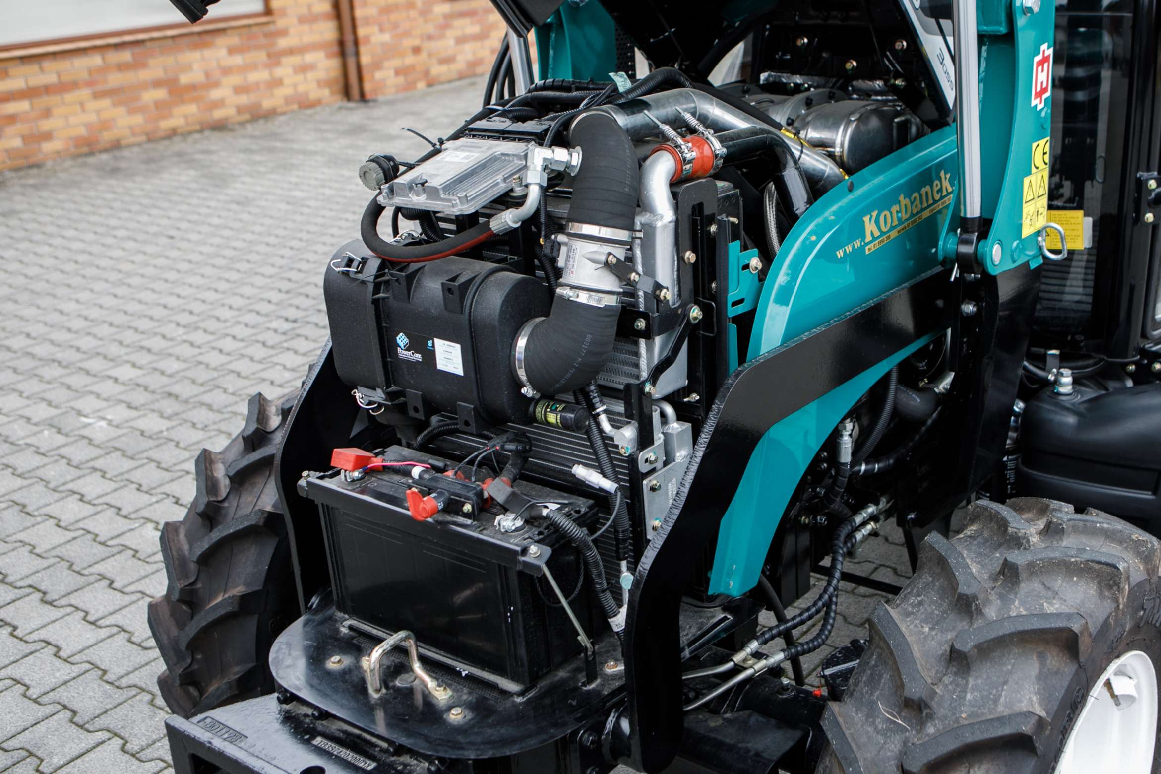 Silnik marki Doosan ciągnika rolniczego Arbos 3055