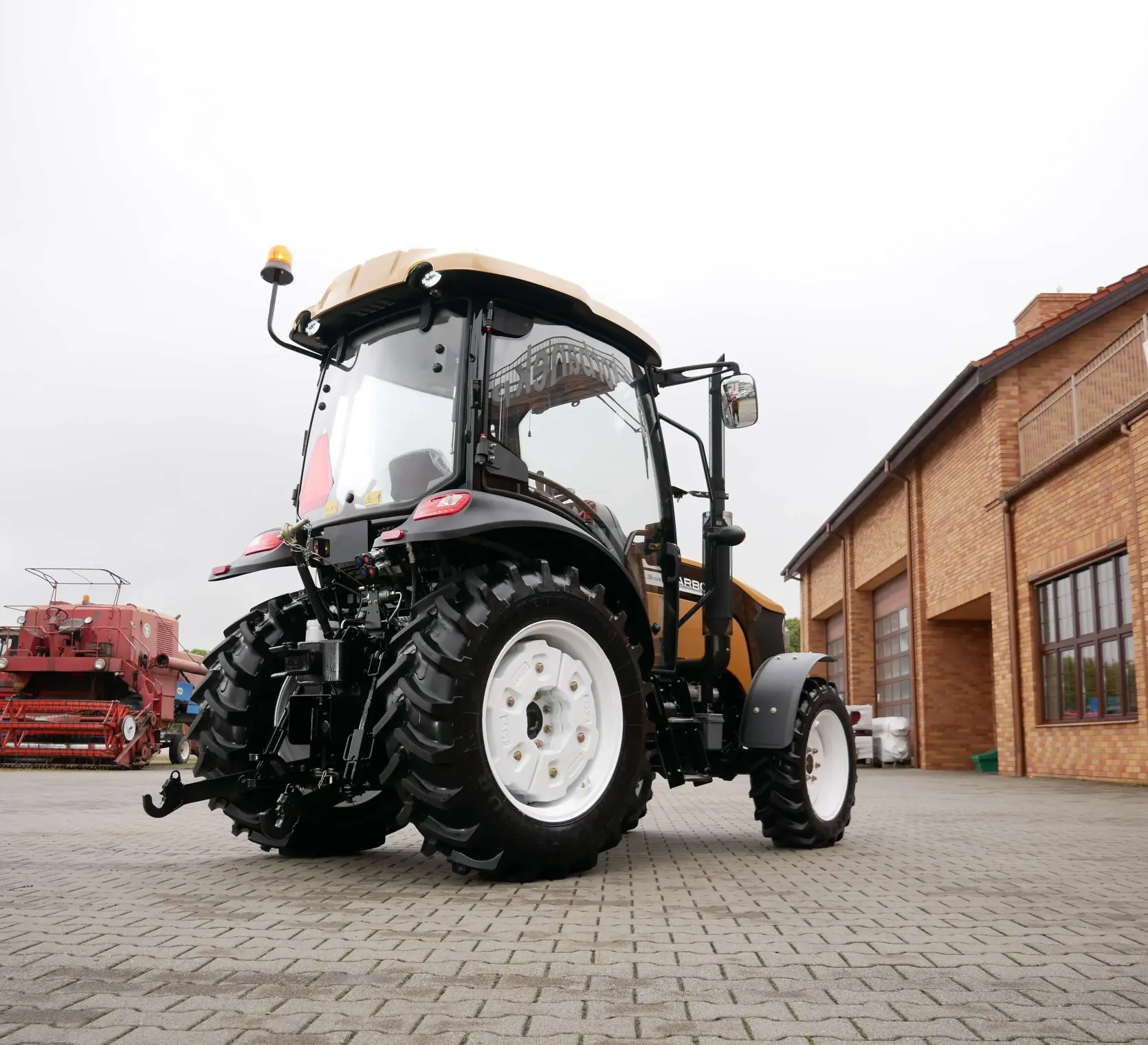 Końcówki hakowe w Arbos 3055 Gold Limited +