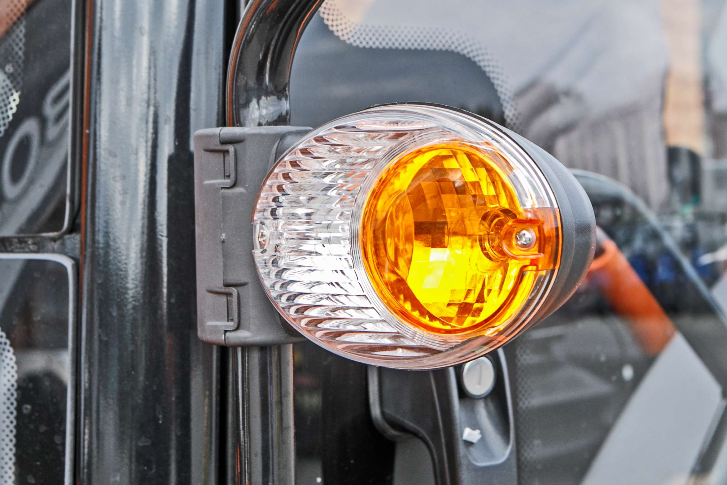 Lampa z kierunkowskazem ciągnika Arbos 3055