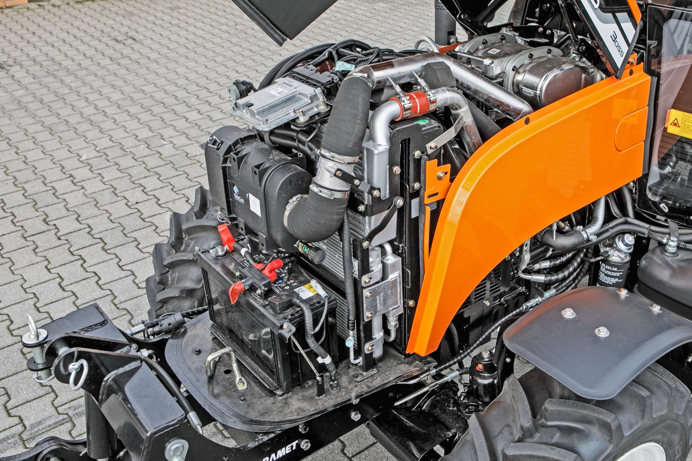 Silnik marki Doosan ciągnika rolniczego Arbos 3055