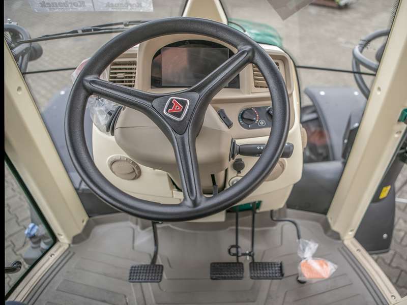 Kierwonica ciągnika 5100 advanced korbanek.pl