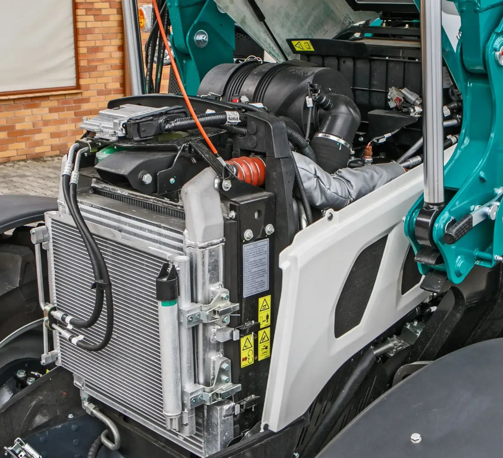 Silnik marki Doosan ciągnika rolniczego Arbos 5130 Advanced