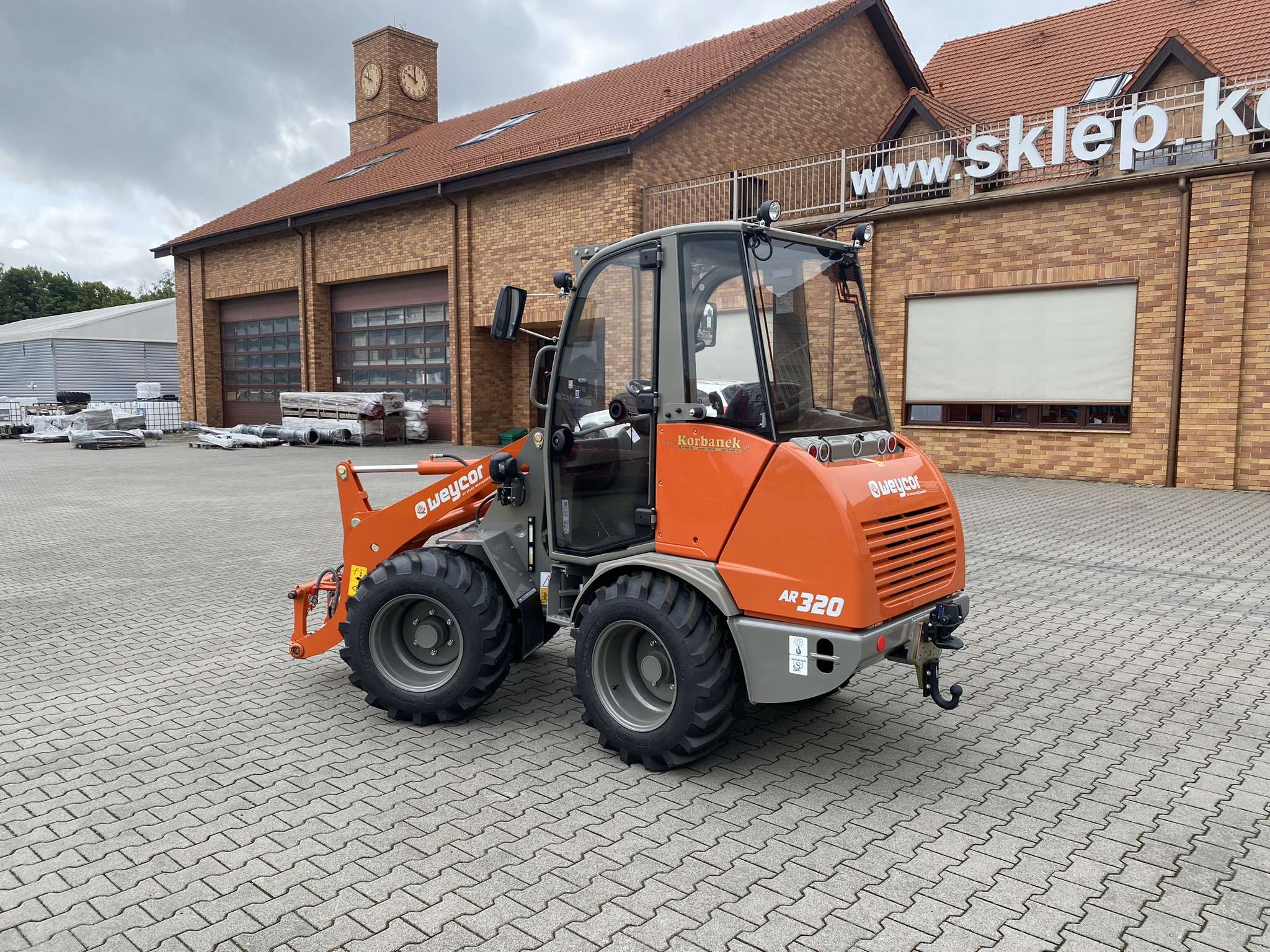 Atlas Weycor AR320 z tyłu