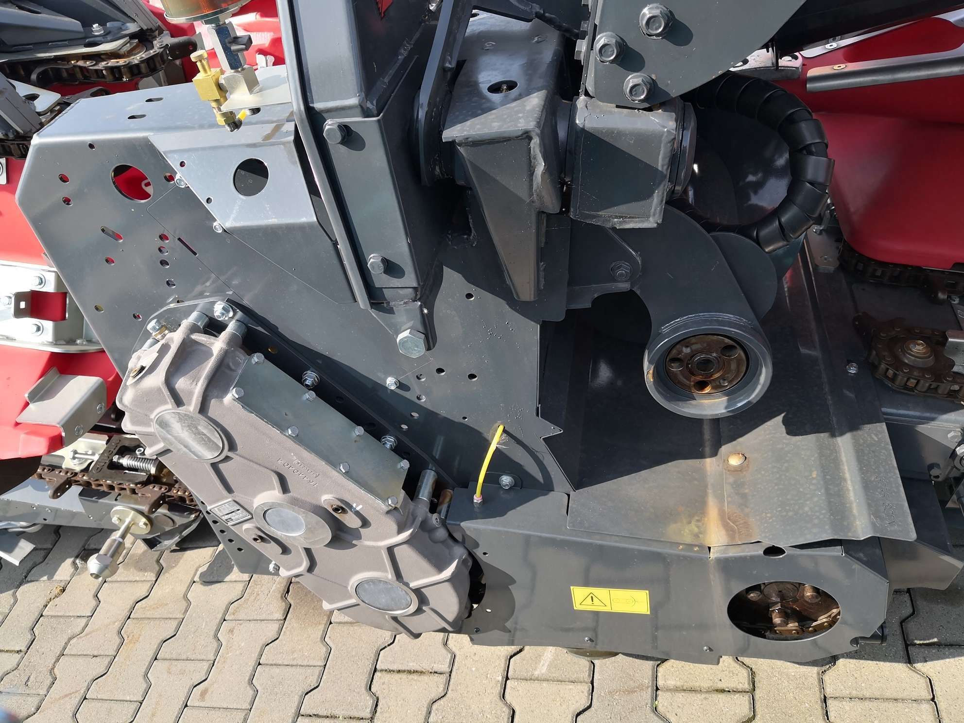 Capello Quasar 6 rzędów przekładnia Claas