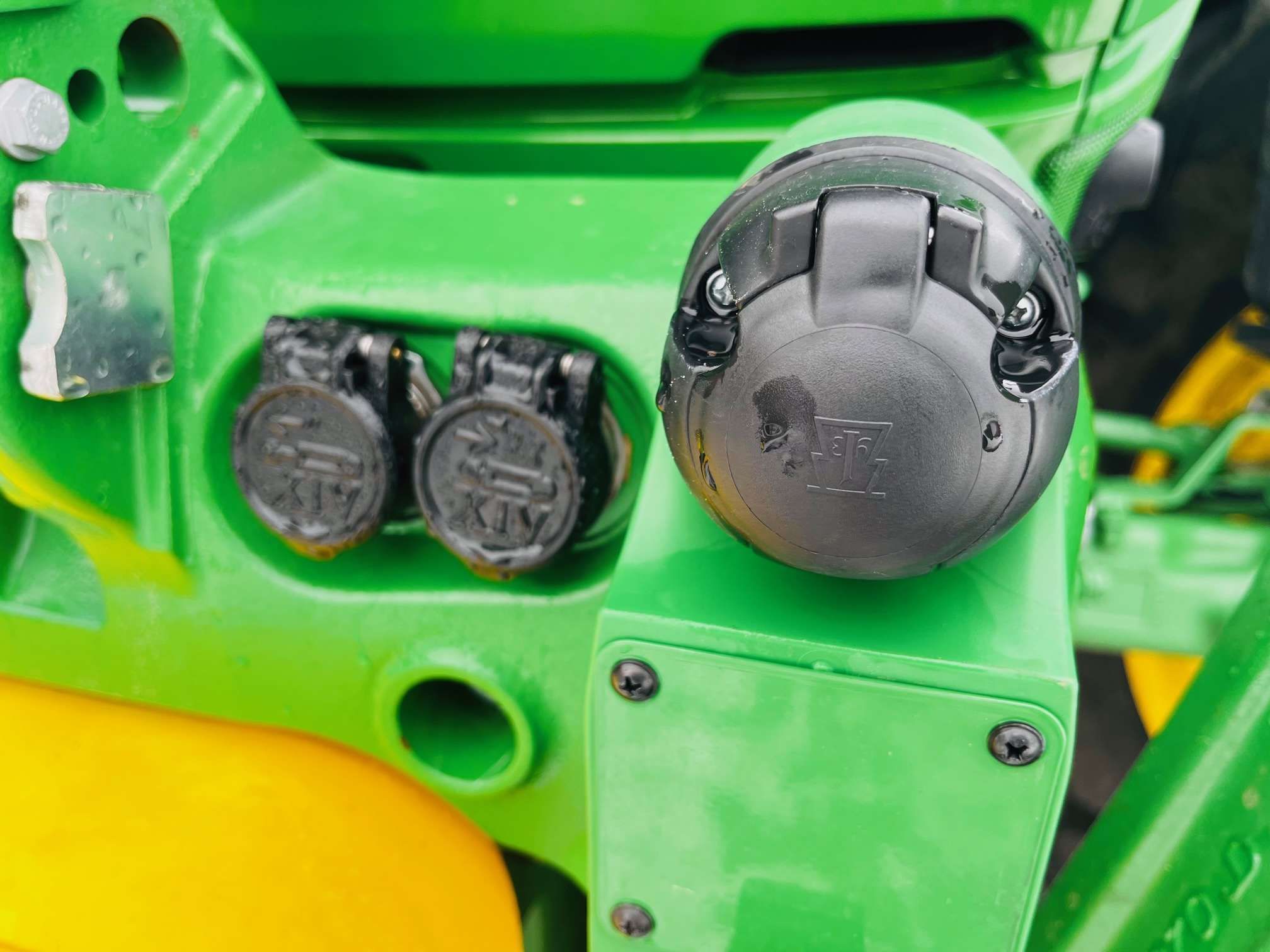 Ciągnik rolniczy John Deere 6R 195KM