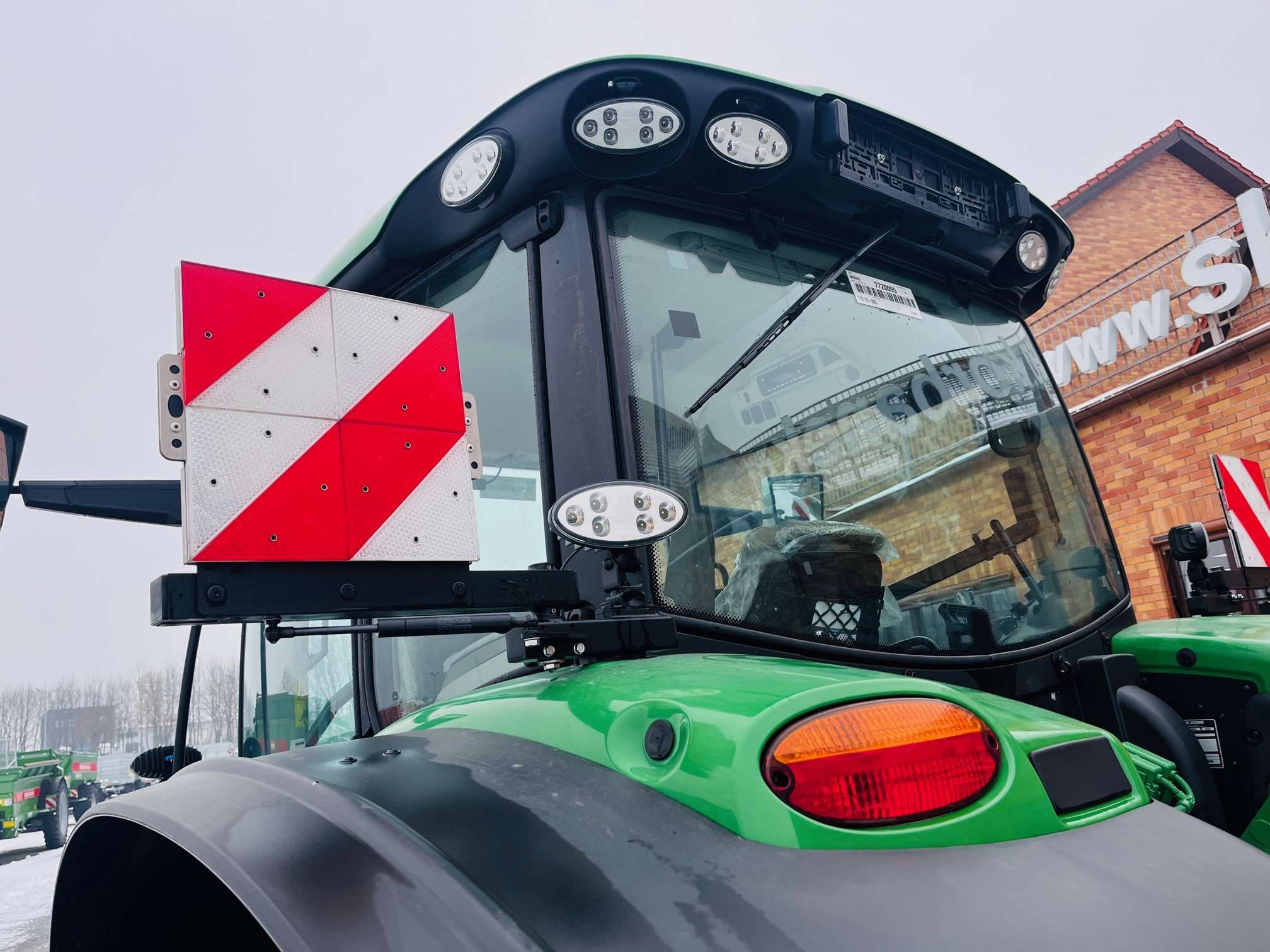 Ciągnik rolniczy John Deere 6R 195KM