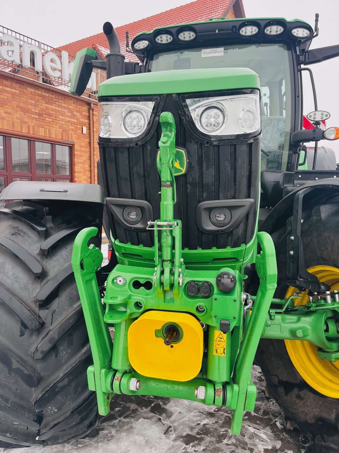 Ciągnik rolniczy John Deere 6R 195KM