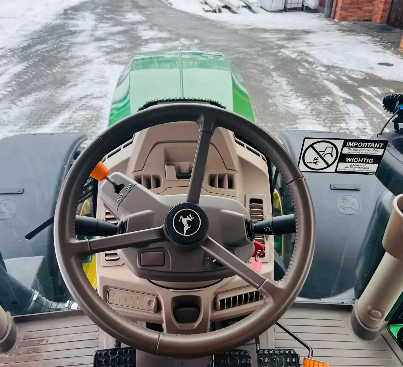 Ciągnik rolniczy John Deere 6R 250 KM