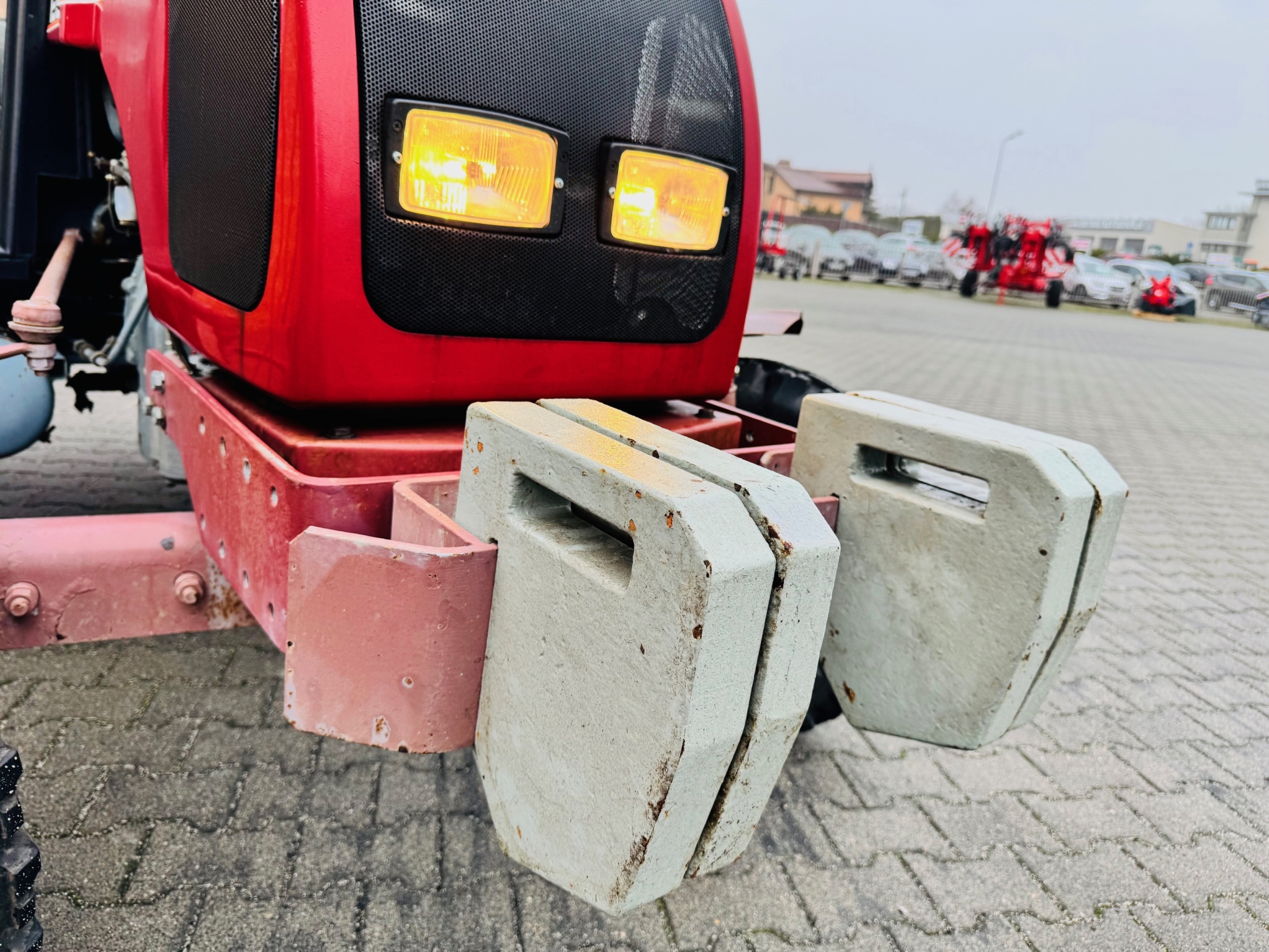 Ciagnik-traktor-escort-335-nastepca-ursus-c-330-plac-firma-korbanek