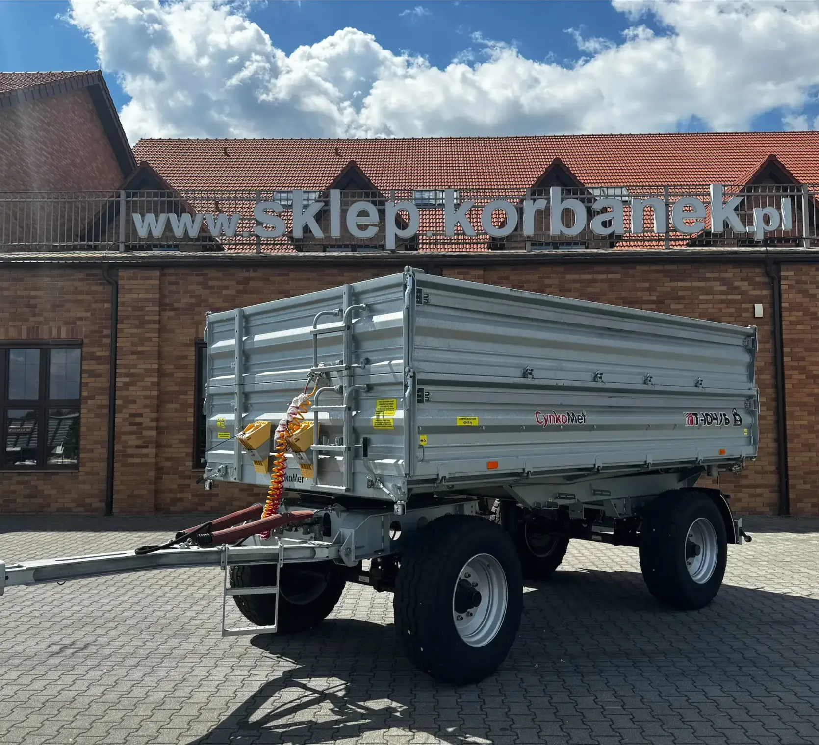 Przyczepa burtowa Cynkomet T-104/6 10 ton