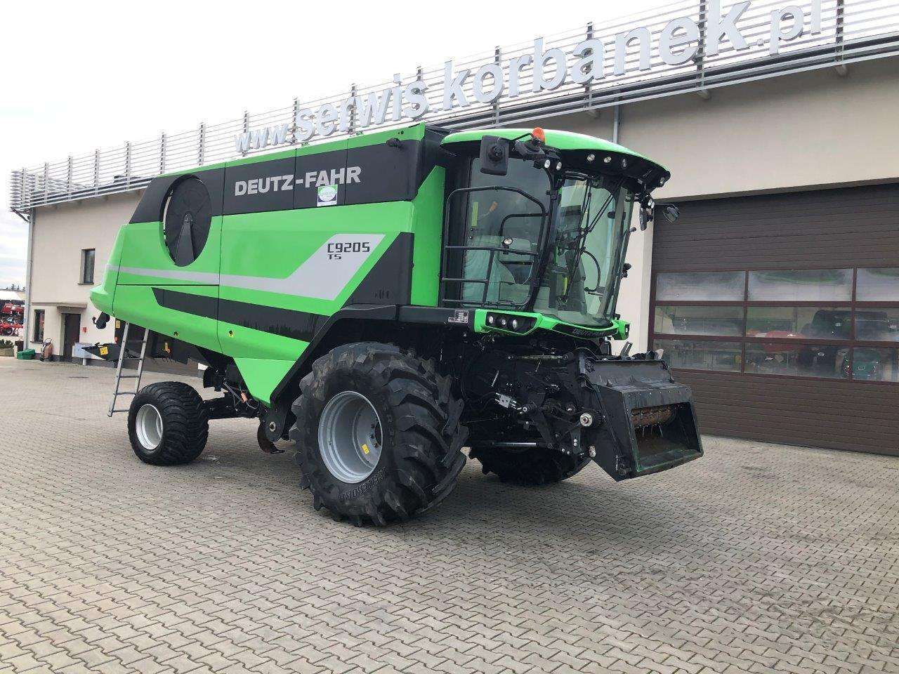 Deutz Fahr C9205TS prawy przód