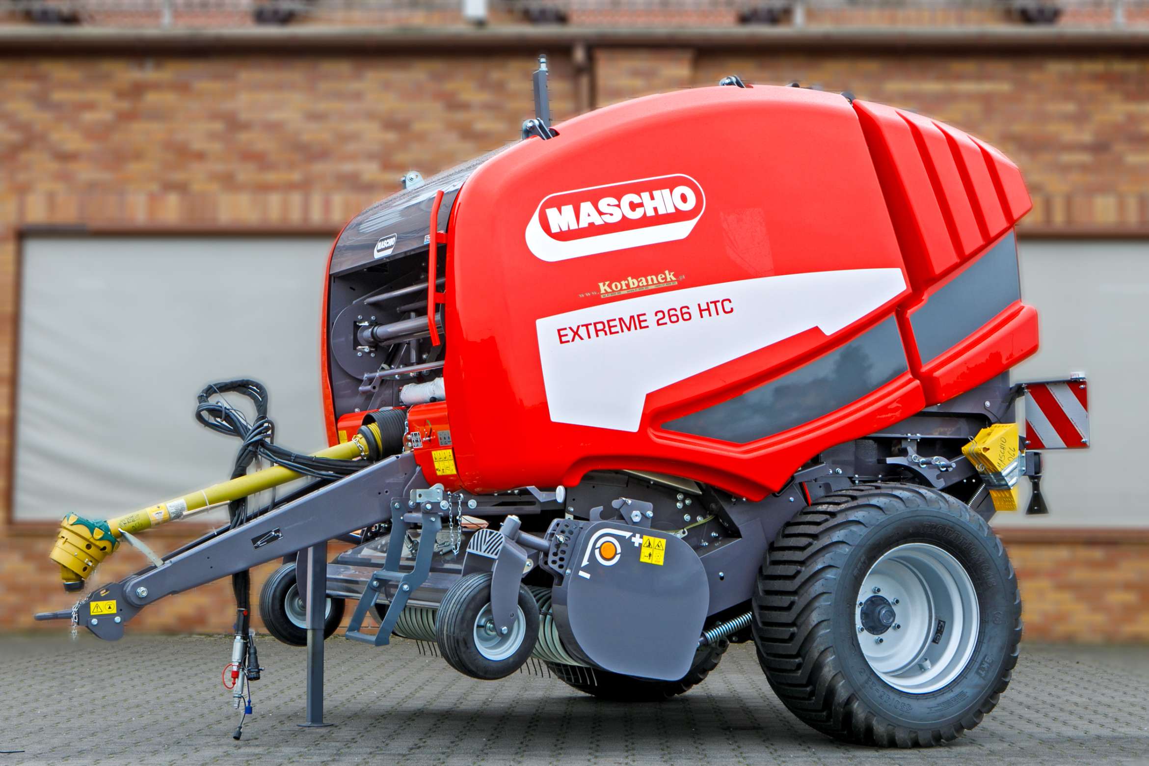 Maschio 266 HTC lewa strona