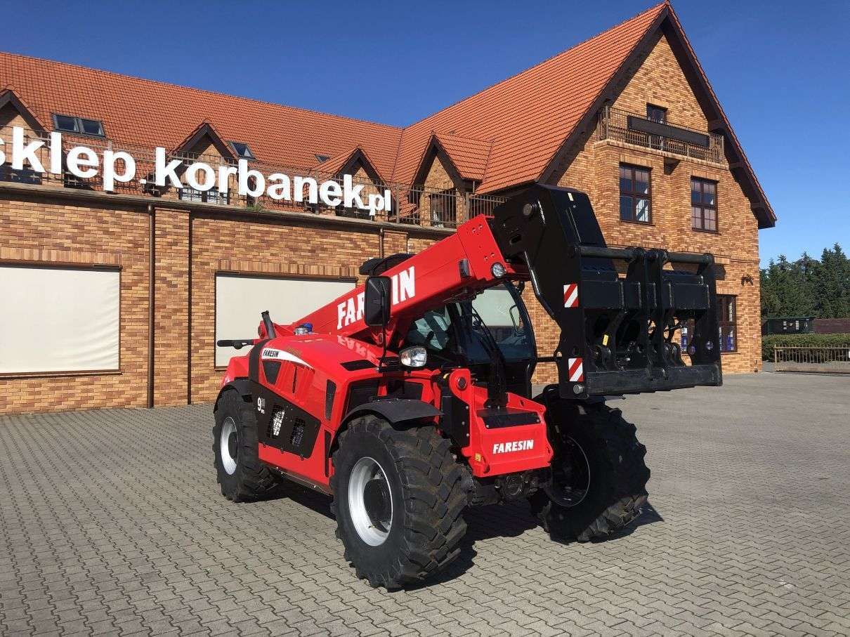 Faresin ładowarka teleskopowa serii HD 9.70 VPSE100 prawy bok