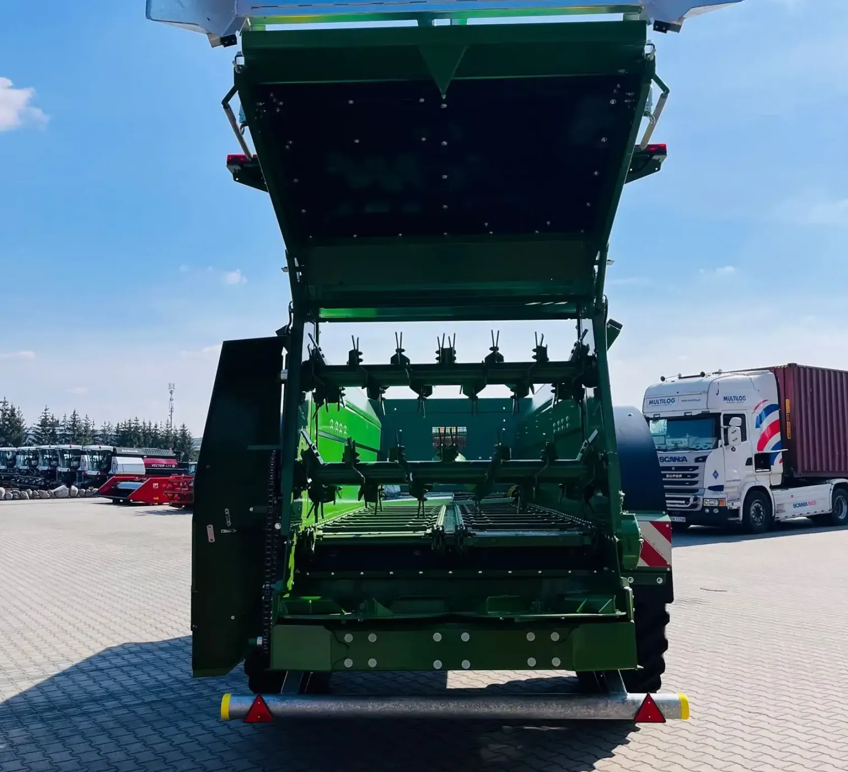 Rozrzutnik obornika Bergmann TSW 2140 E