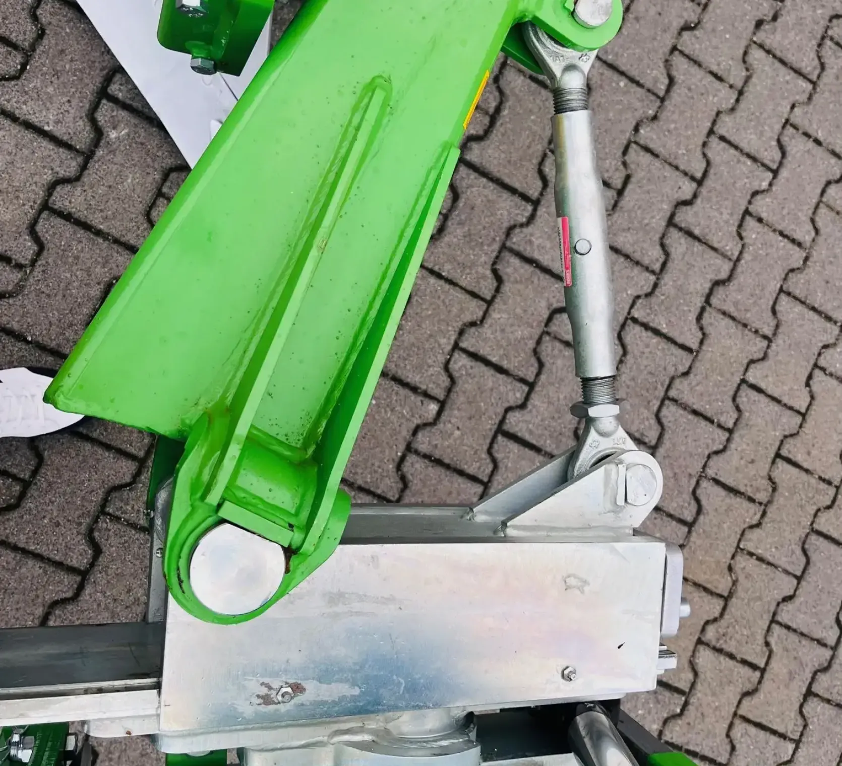 Pług obracalny BOMET regulacja szerokości