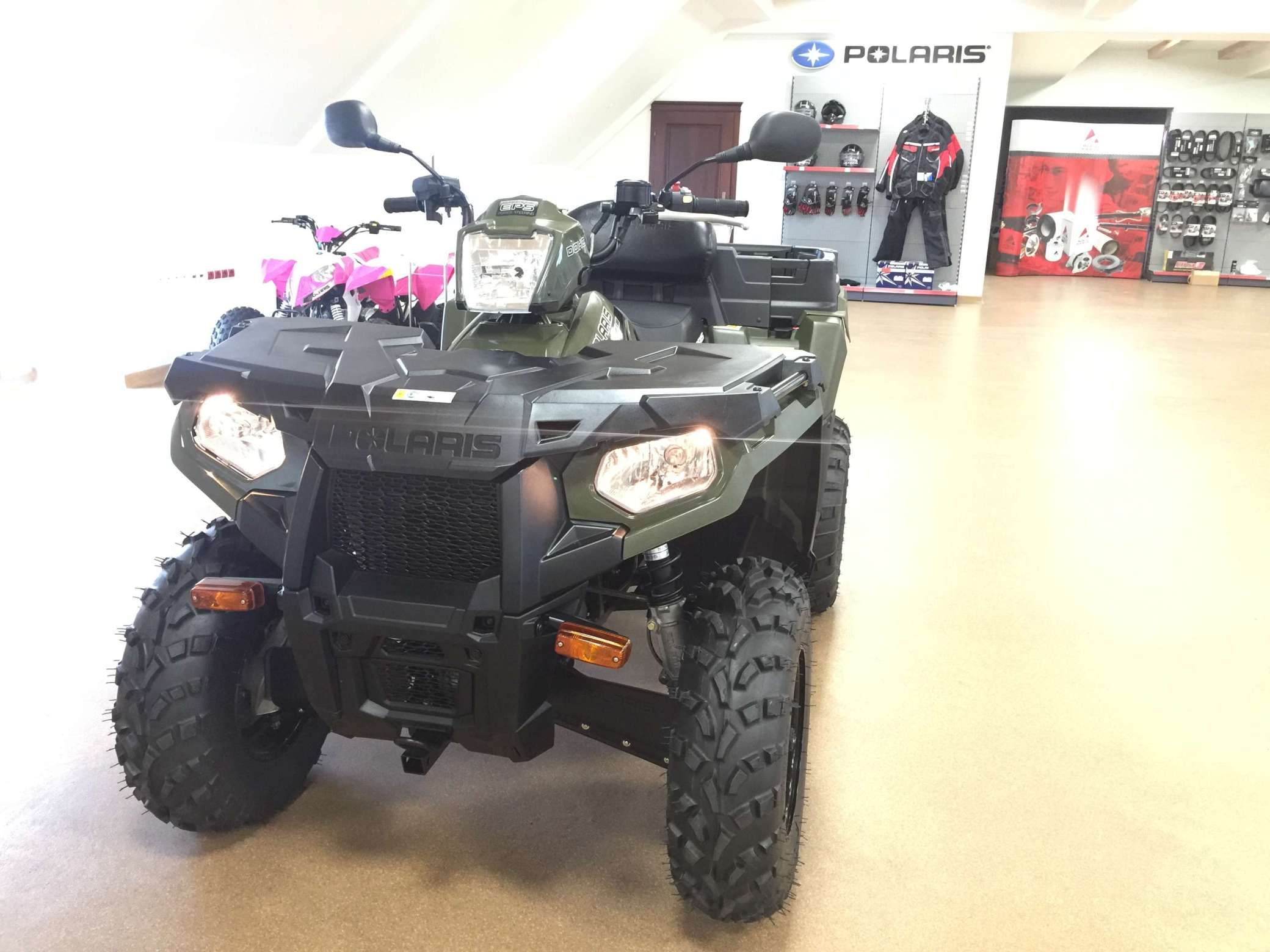 Quad Polaris Sportsman 570 UTE pojazd o ładowności 320 kg 