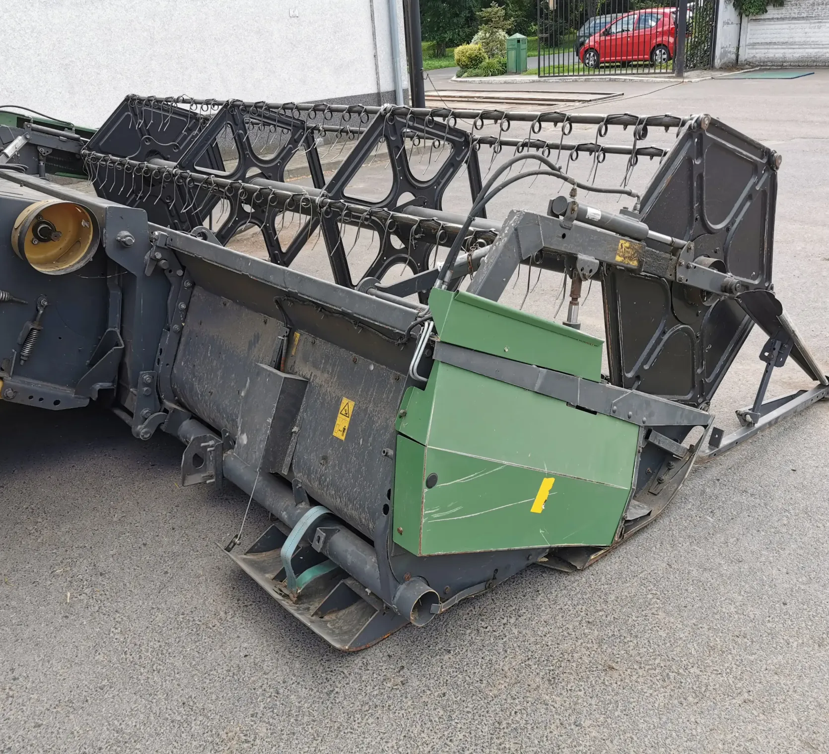 Kombajn-zbozowy-fendt-5220-5-klawiszy-wytrzasaczy-stan-bardz-dobry-korbanek-pierwszy-wlasciciel