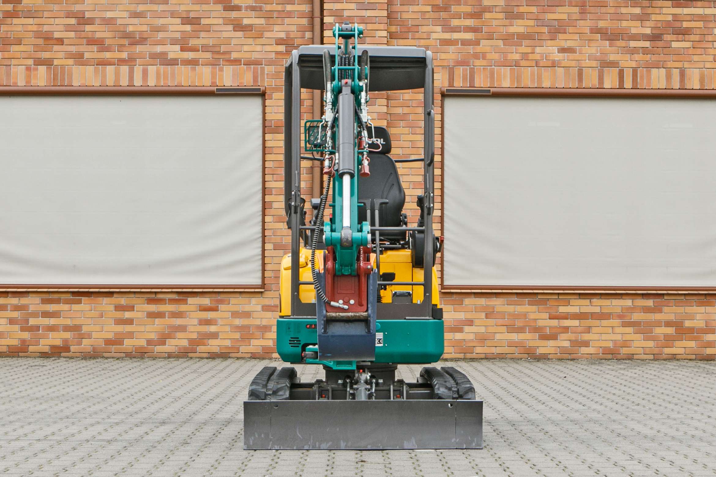 Mini koparka Lovol Korbanek, Nachi, Eaton, Yanmar front maszyny