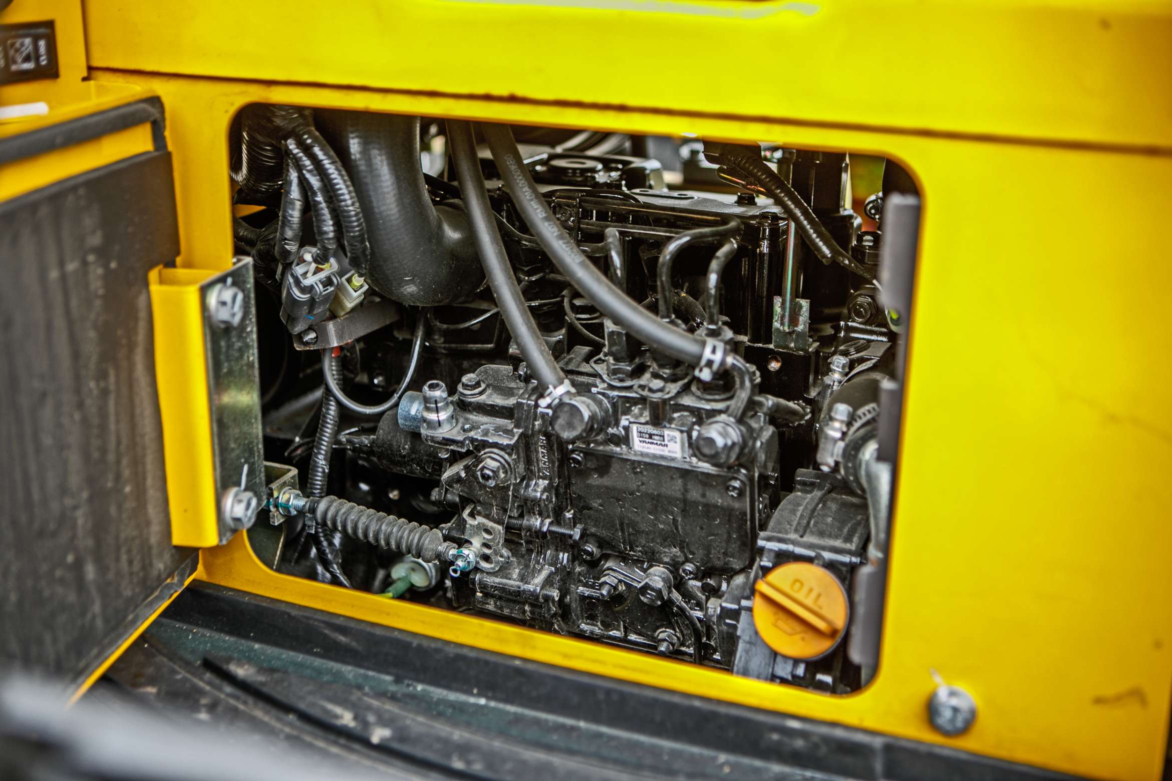 Mini koparka Lovol Korbanek, Nachi, Eaton, Yanmar kabina silnik