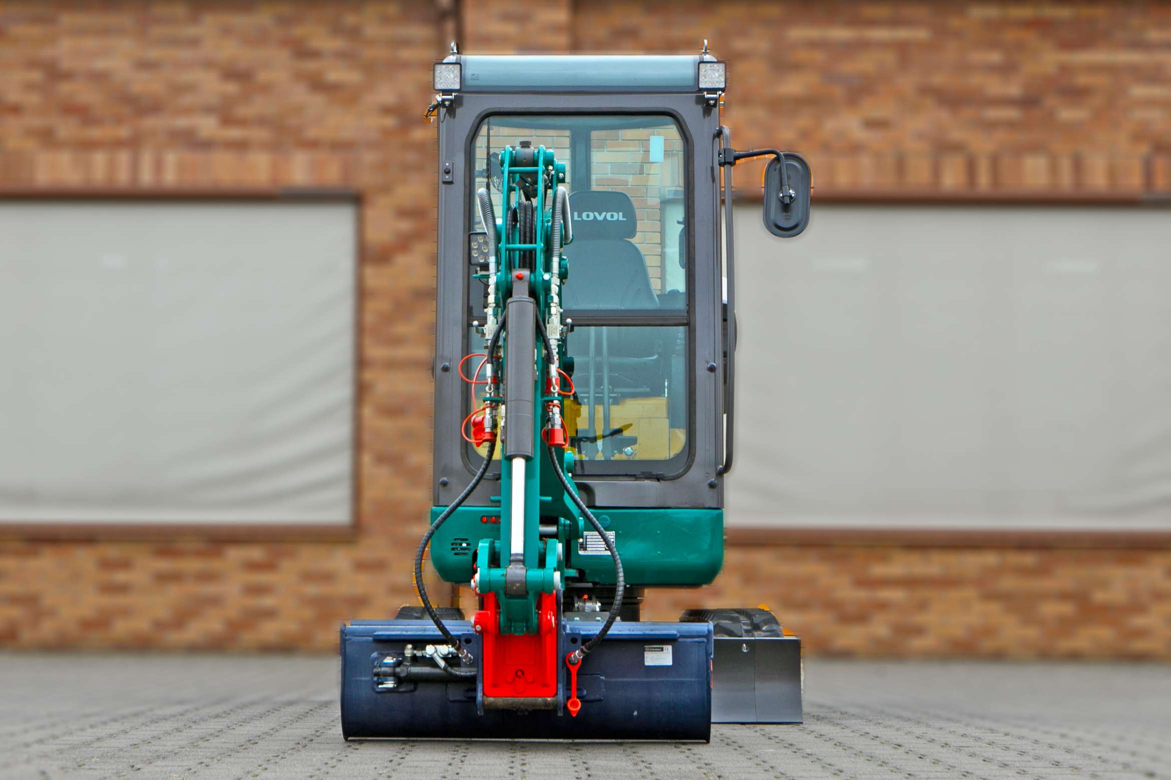Mini koparka Lovol Korbanek, Nachi, Eaton, Yanmar kabina front MS01