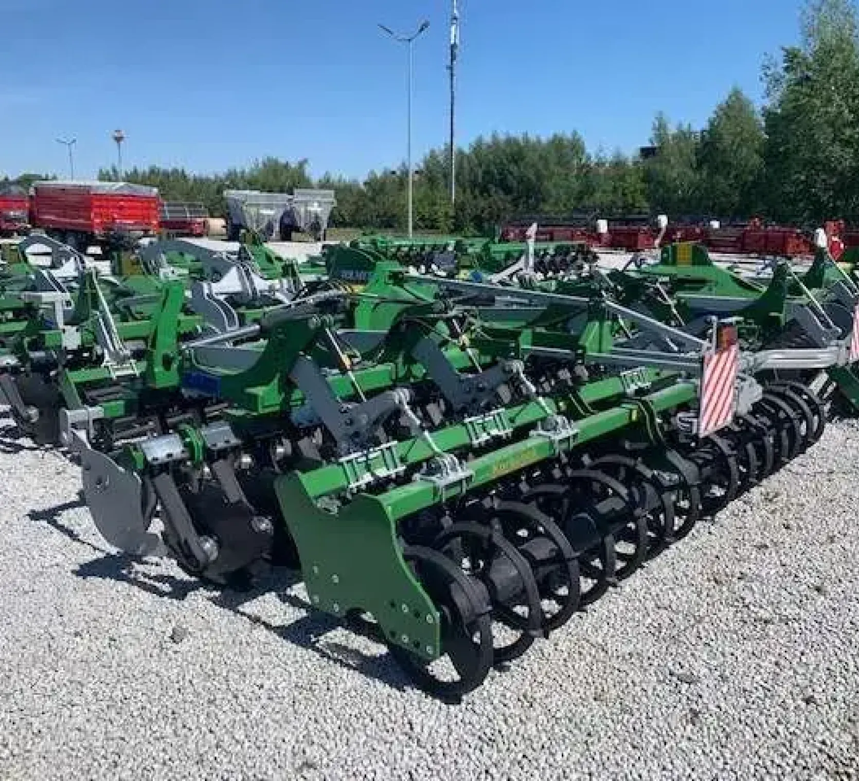 Agregat talerzowy brona kompaktowa Tolmet Megatron o szerokości roboczej 4 m w ofercie firmy Korbanek