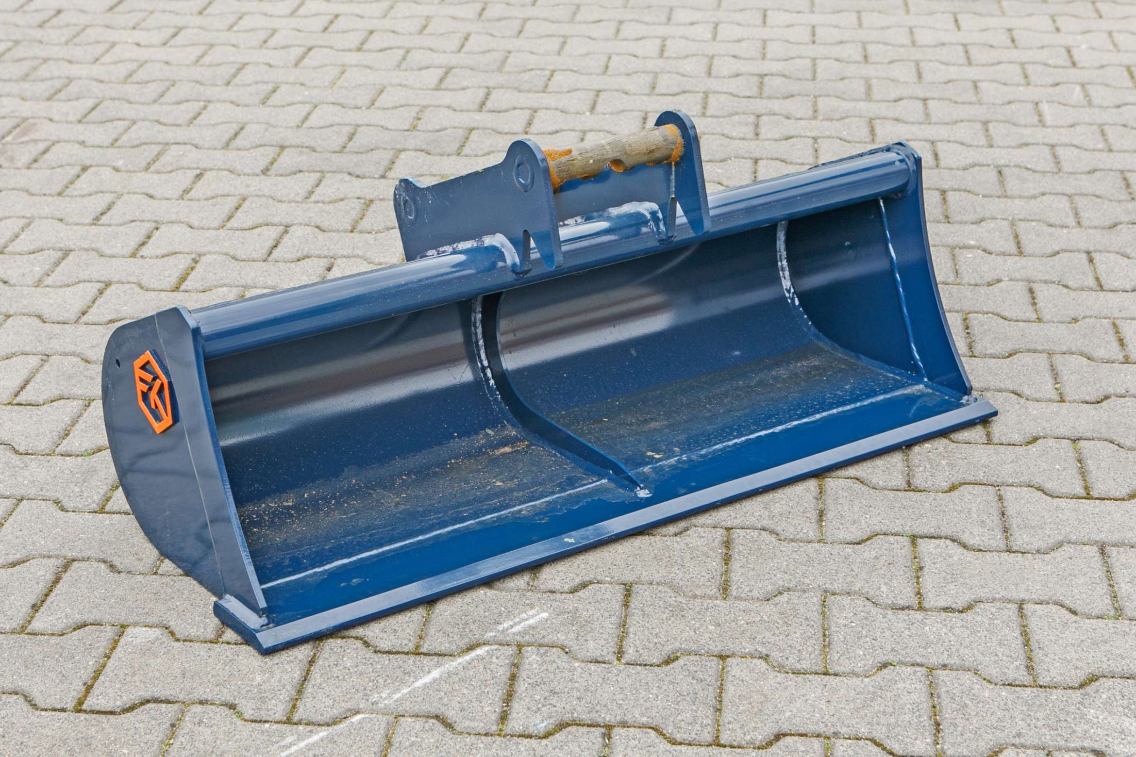 Mini koparka Lovol Korbanek, Nachi, Eaton, Yanmar łyżka skarpowa