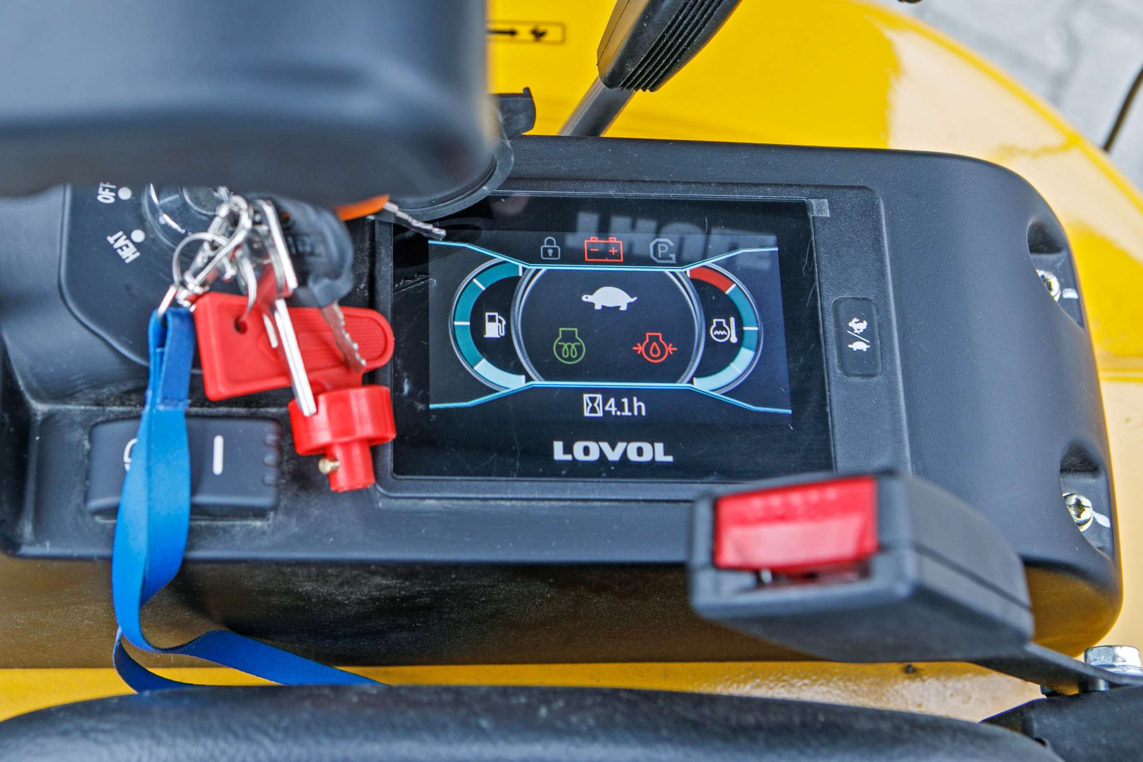 Mini koparka Lovol Korbanek, Nachi, Eaton, Yanmar stacyjka