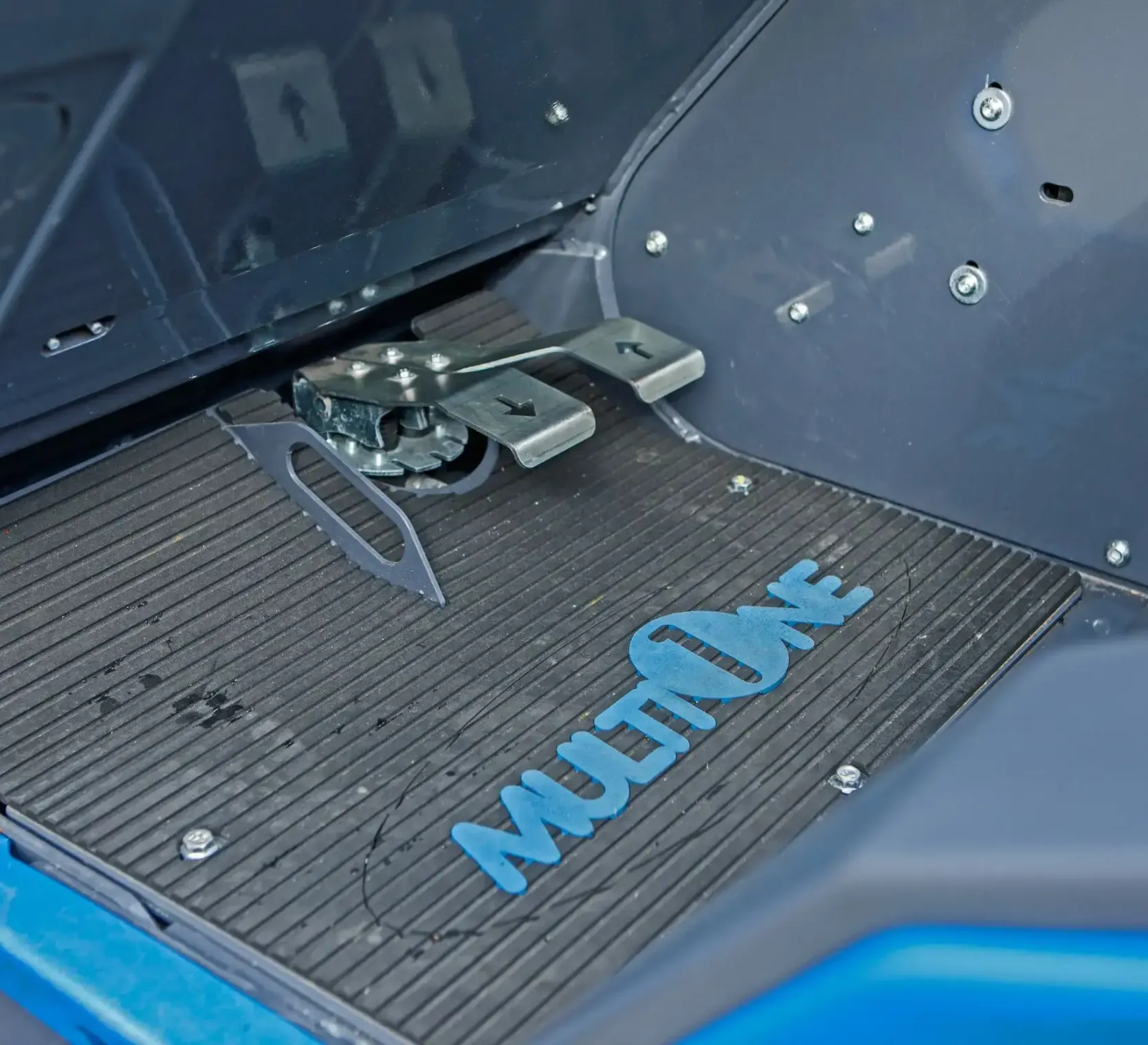 Multione seria 11 Kohler kabina pedał przód pedął tył