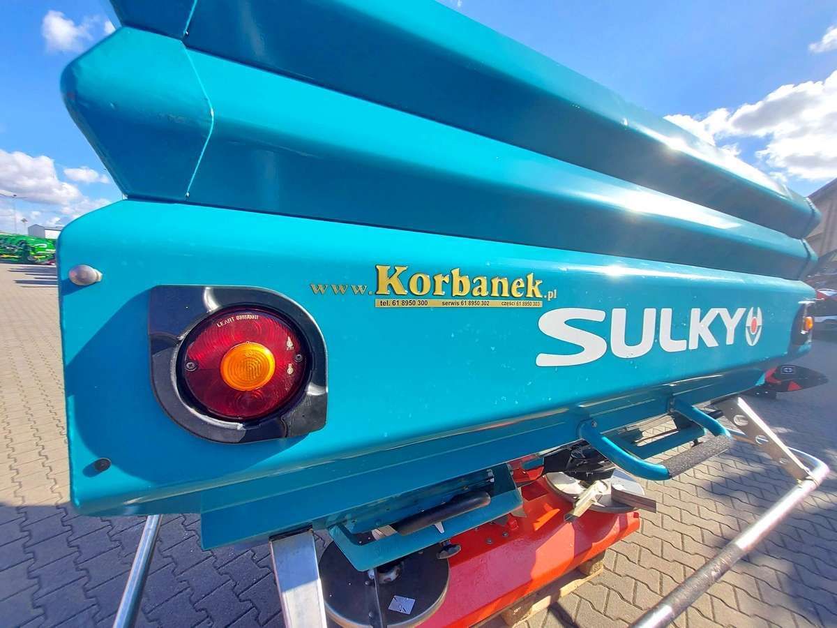 Okazyjny rozsiewacz nawozów Sulky X36 z nadstawkami