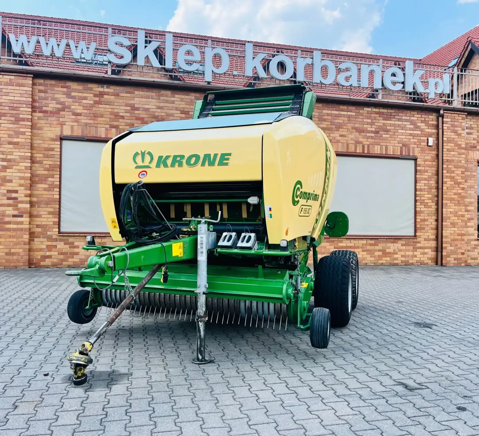 Prasa stalokomorowa lancuchowa krone comprima F 155 XC plac korbanek