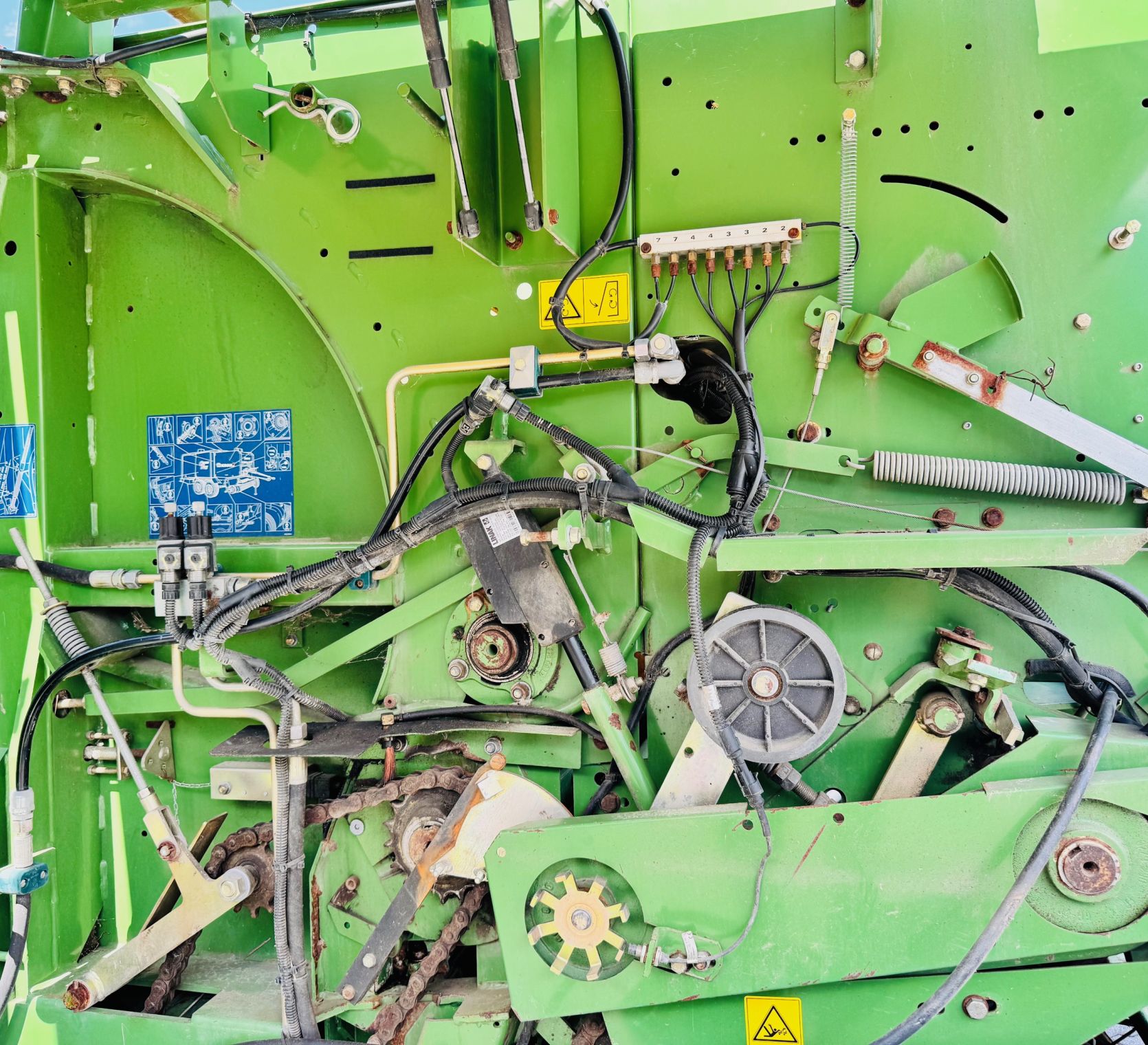 prasoowijarka-krone-combi-pack-multi-cut-1250-tandem-maszyna-wielofunkcyjna-plac-firma-korbanek