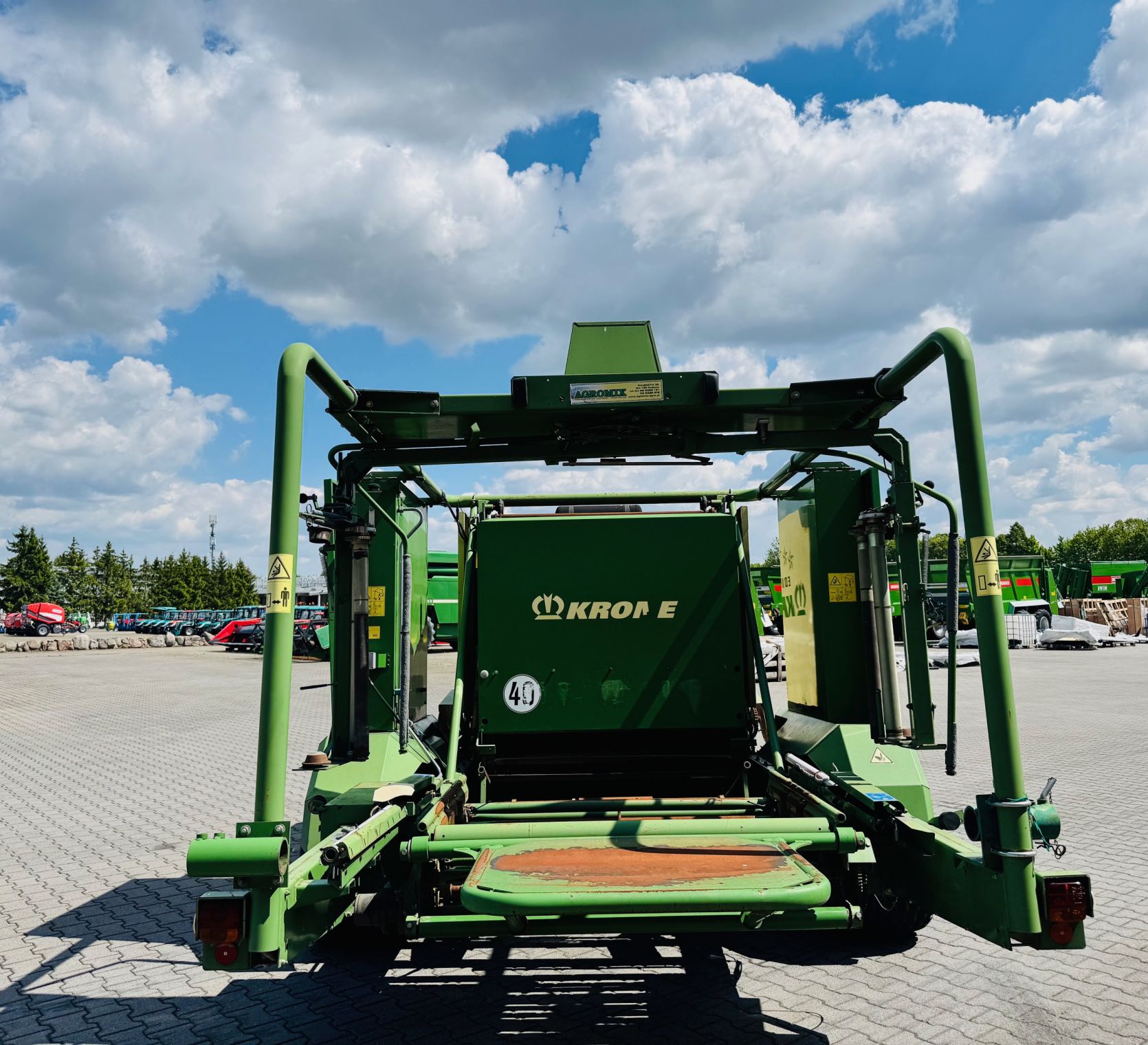 prasoowijarka-krone-combi-pack-multi-cut-1250-tandem-maszyna-wielofunkcyjna-plac-firma-korbanek