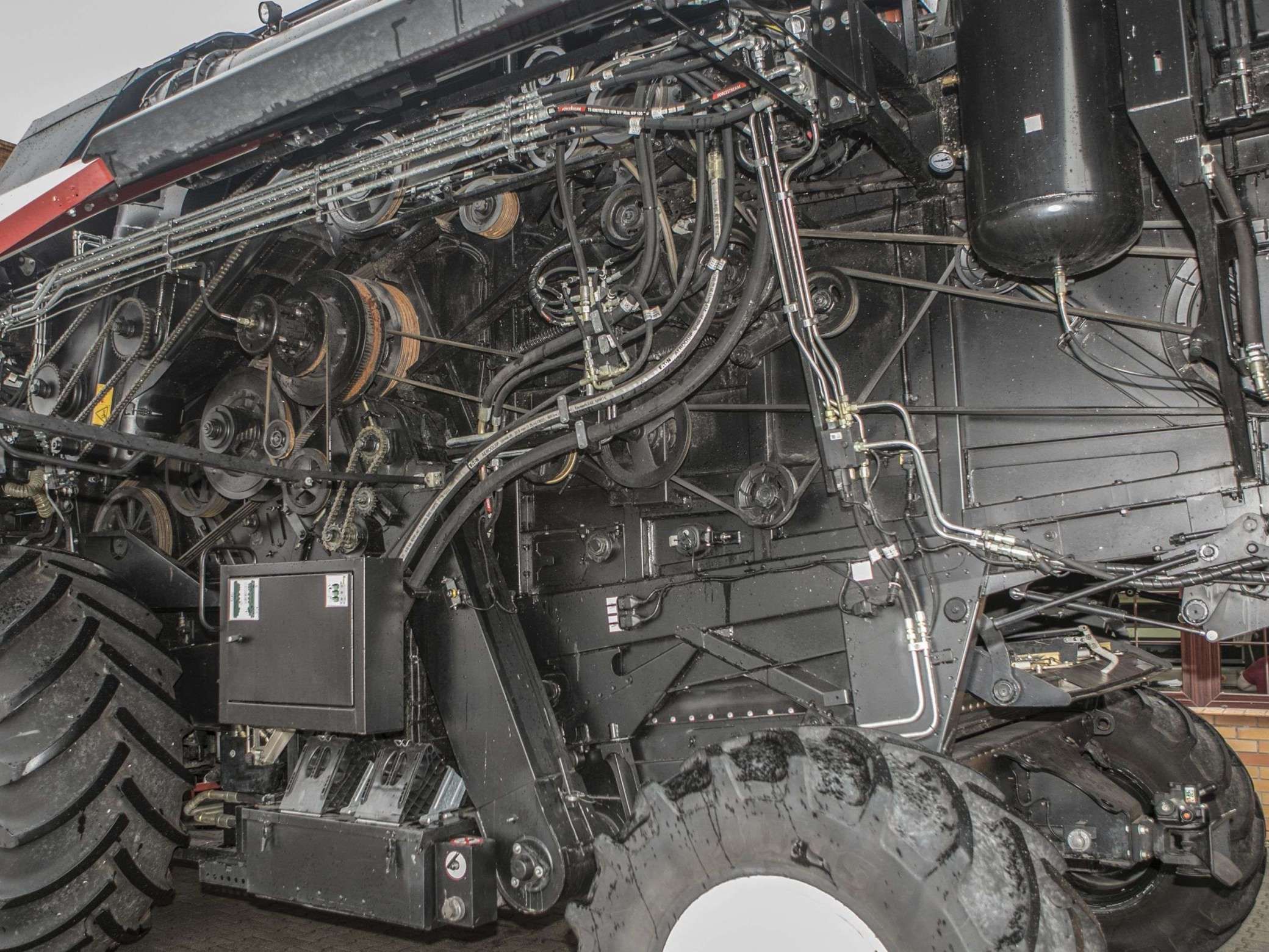 kombajn zbożowy Rostselmash RSM 161 łatwy dostęp www.korbanek.pl