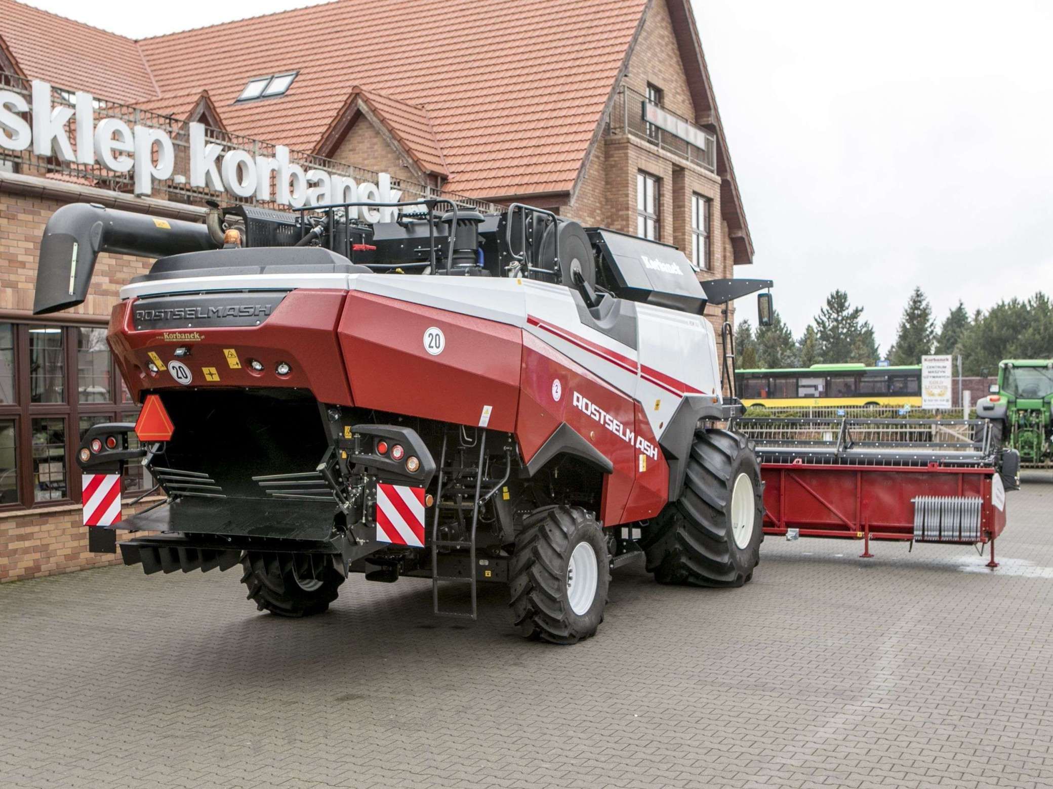 Kombajn zbożowy Rostselmash RSM 161 heder 7 metrów promocja korbanek.pl