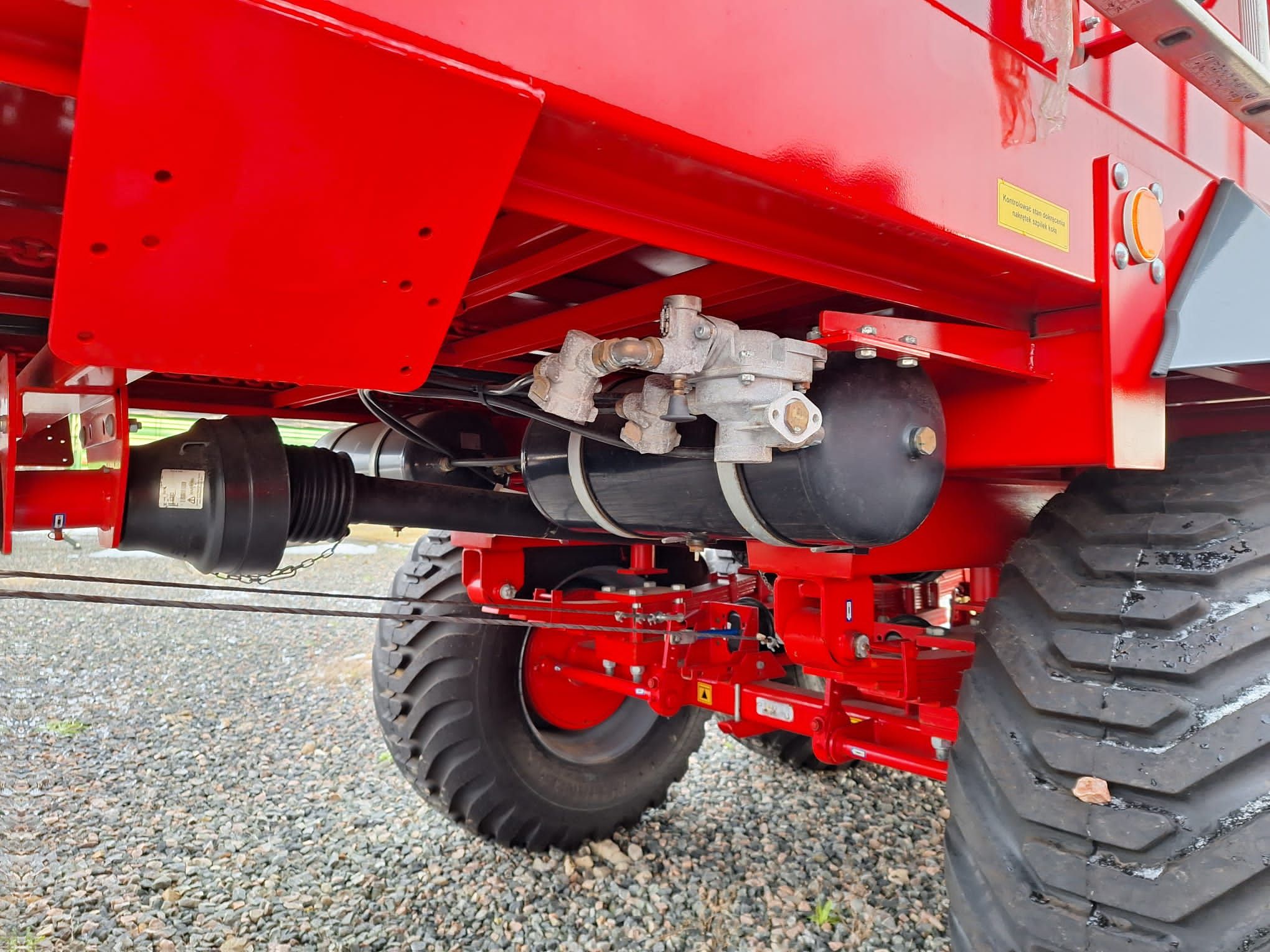 Rozrzutnik obornika Unia Group tandem Tytan 13 PREMIUM TD
