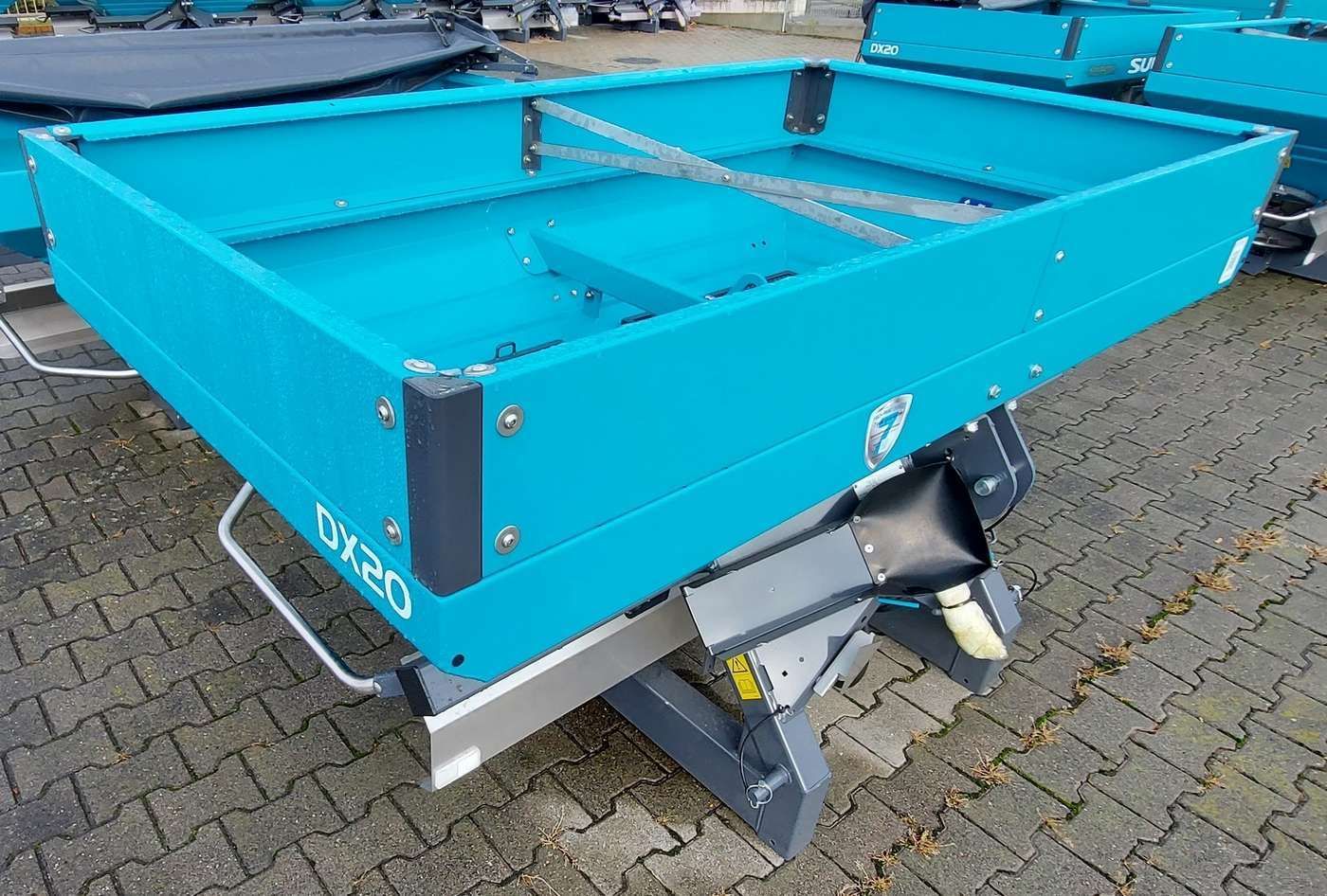 Rozsiewacz nawozów SULKY DX 1500 litrów 