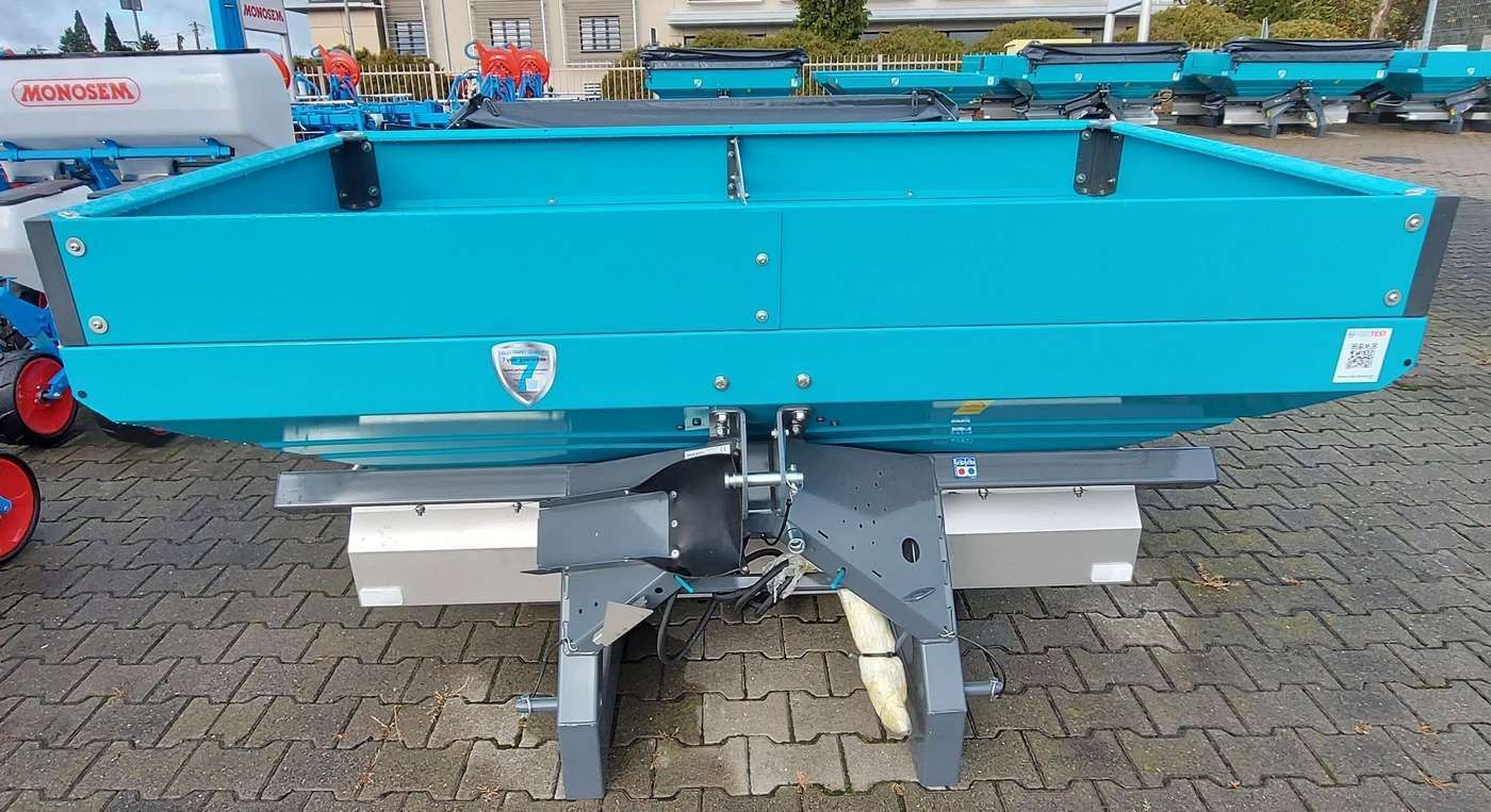 Rozsiewacz SULKY DX 1500 litrów