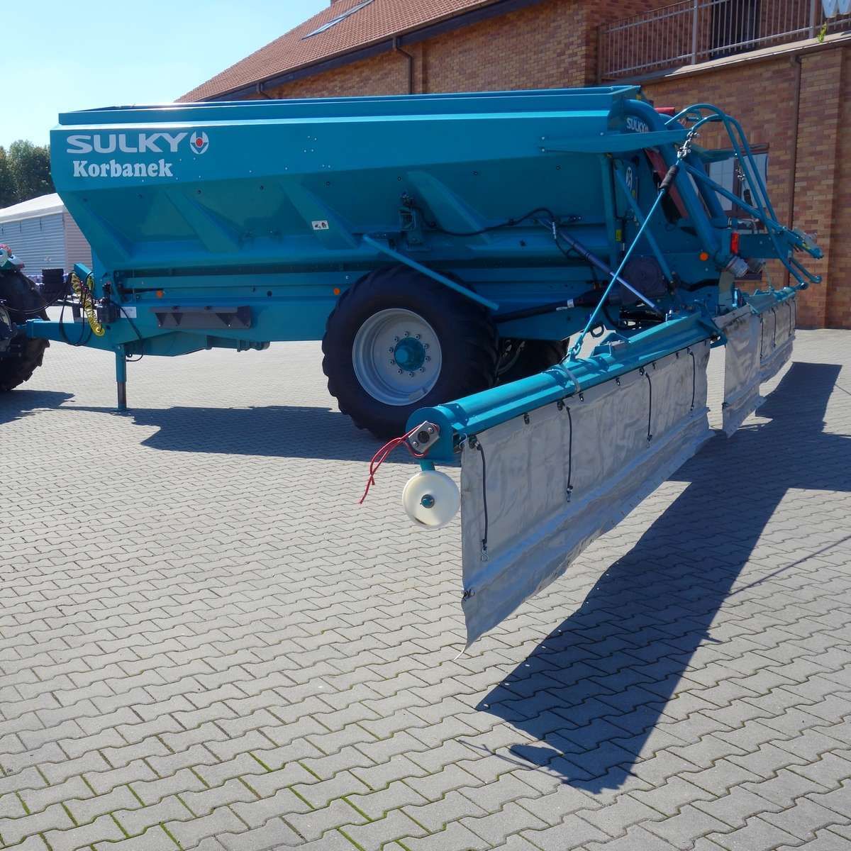 Rozsiewacz przyczepiany do wapna, granulatów, peletu SULKY