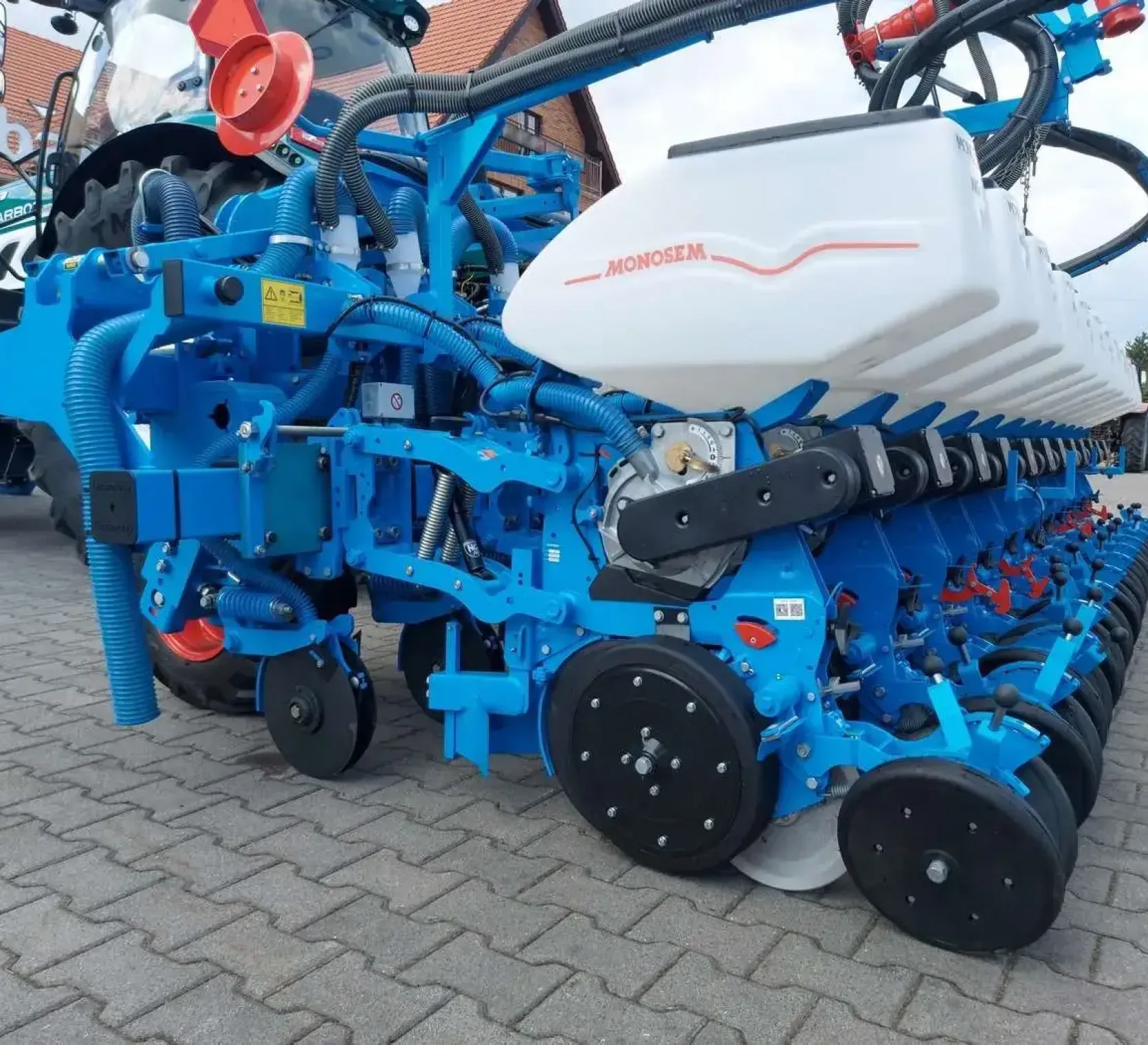 Sekcje wysiewające z napędem elektrycznym i z kołem PRO