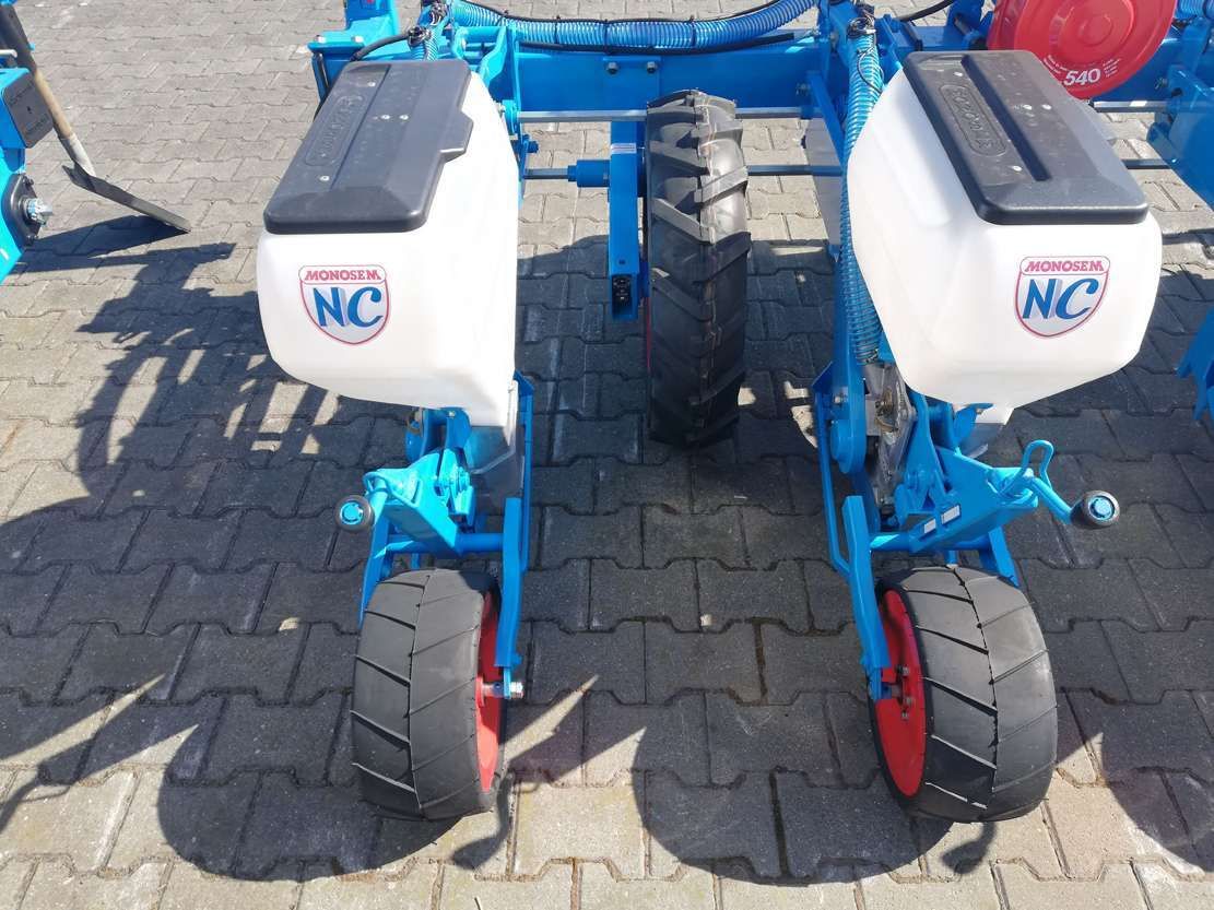 Sekcje wysiewające stopkowe siewnik punktowy Monosem NC