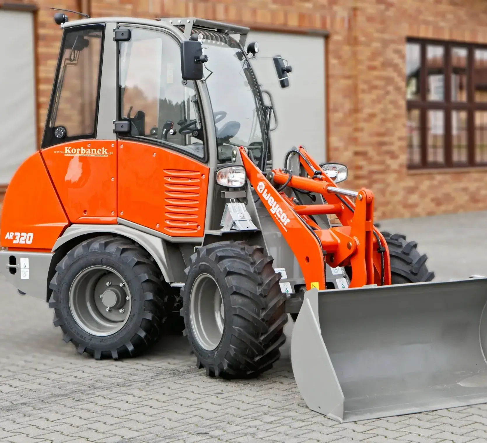 Atlas Weycor AR320 Yanmar ładowarka przegubowa z kabiną maszyna skręcona łyżka ładowarkowa