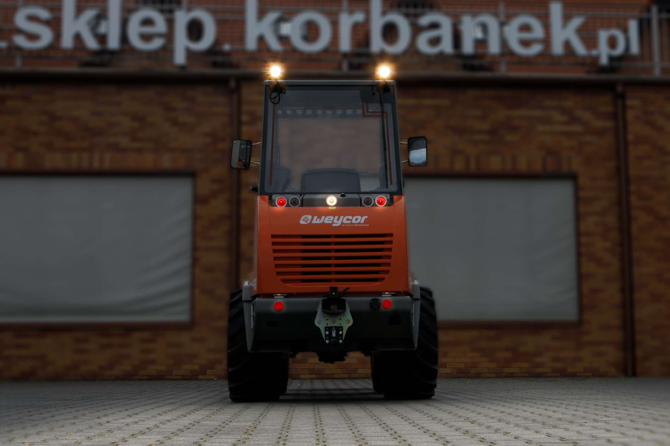 Atlas Weycor AR320 Yanmar ładowarka przegubowa z kabiną oświetlenie tył
