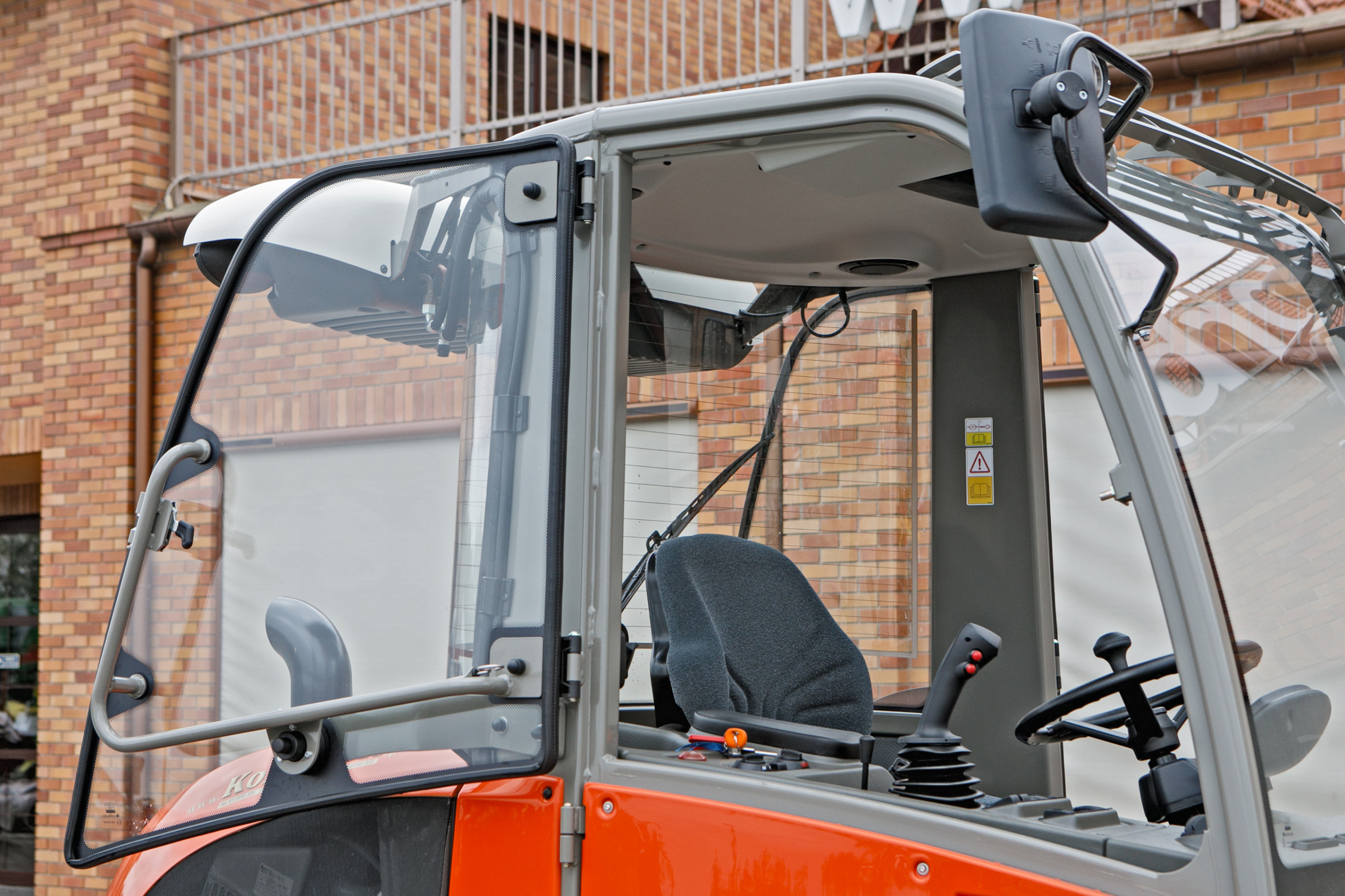 Ładowarka przegubowa Atlas Weycor AR400 Yanmar kabina okno