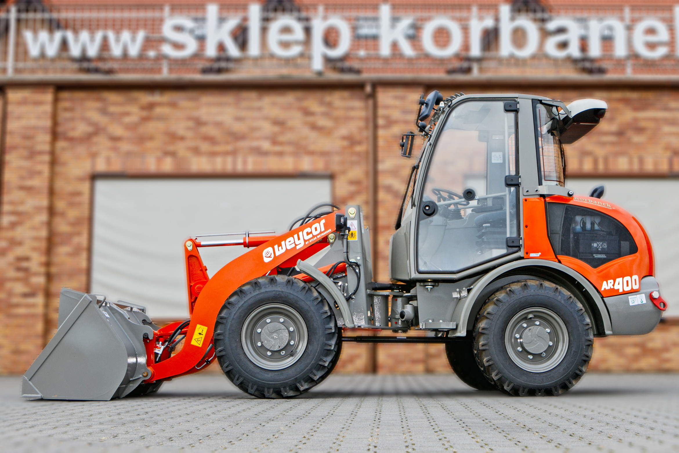 Ładowarka przegubowa Atlas Weycor AR400 Yanmar bok łyżka kabina silnik przegub