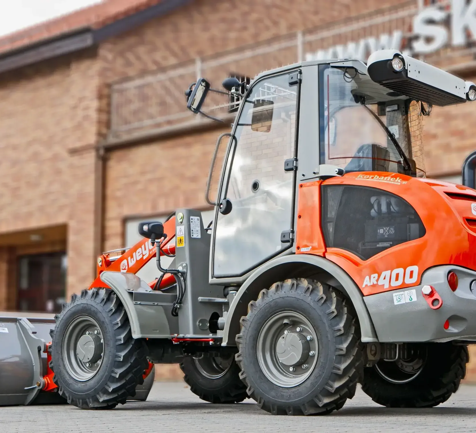 Ładowarka przegubowa Atlas Weycor AR400 Yanmar bok tył kabina klimatyzacja
