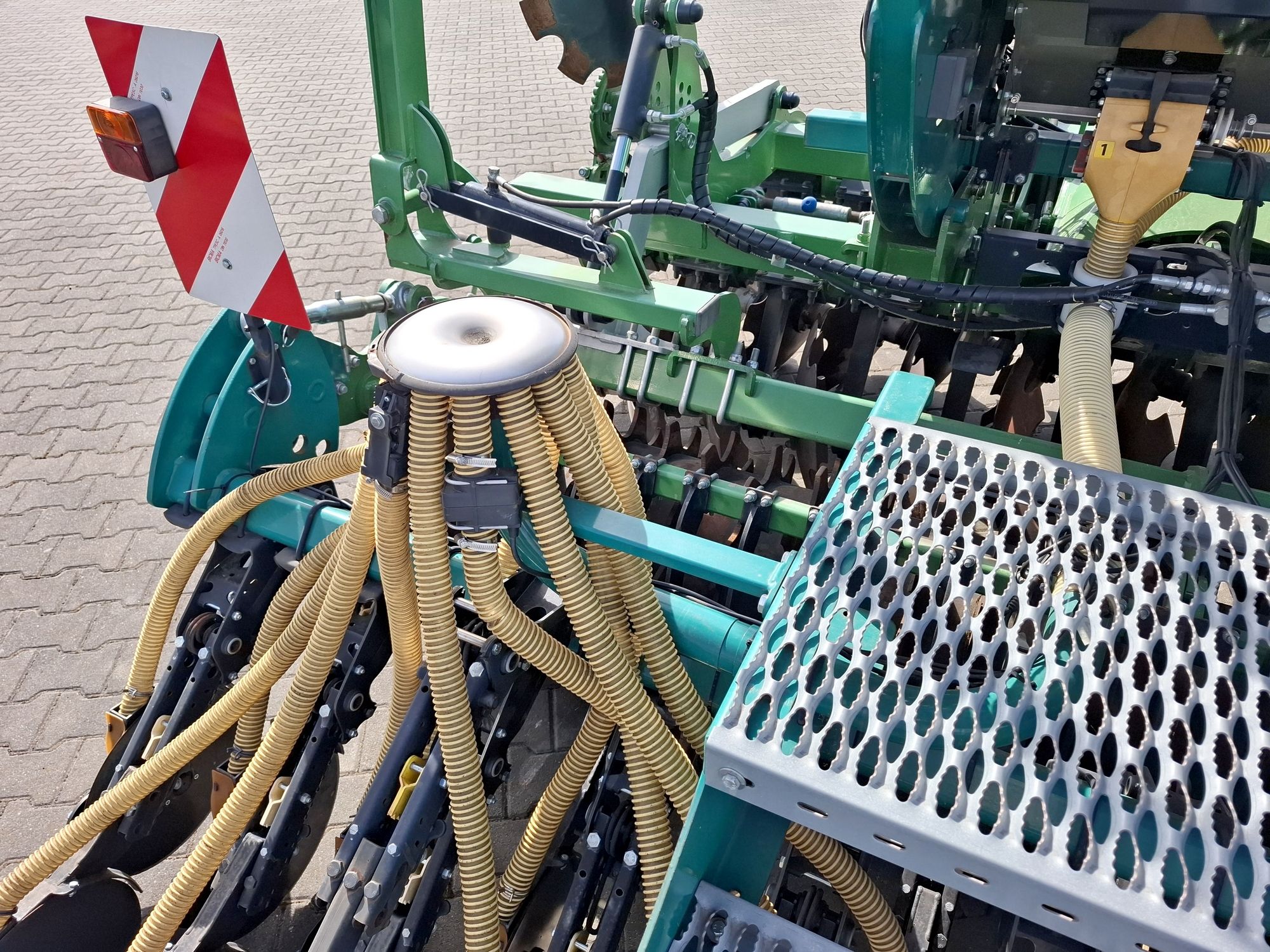Zestaw uprawowo-siewny Arbos Tolmet 3m