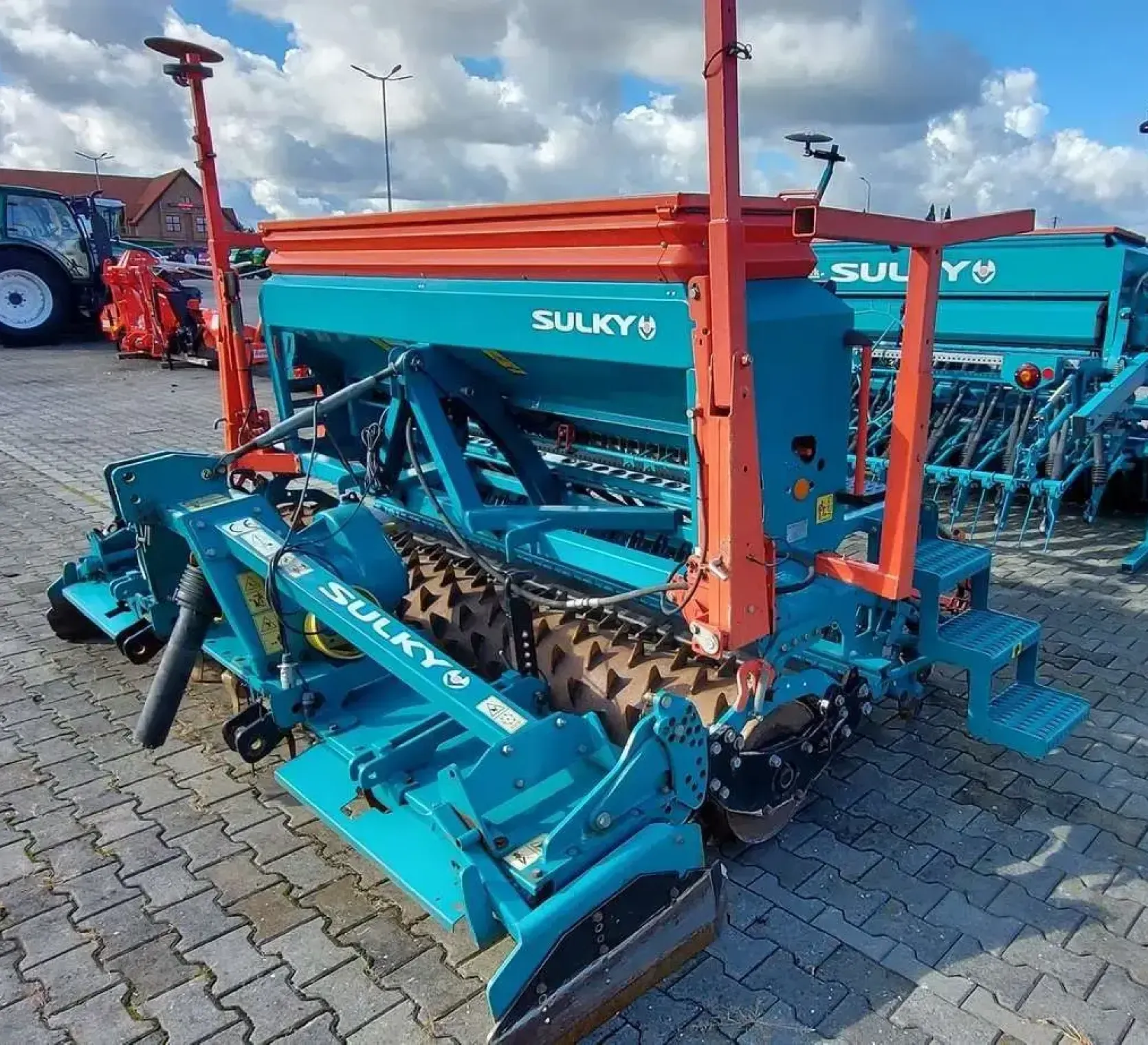 Agregat uprawowo-siewny SULKY 3m aktywny