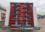 Rozrzutnik uniwersalny do wapna do obornika jednoosiowy Unia Apollo 8 premium plac firma Korbanek